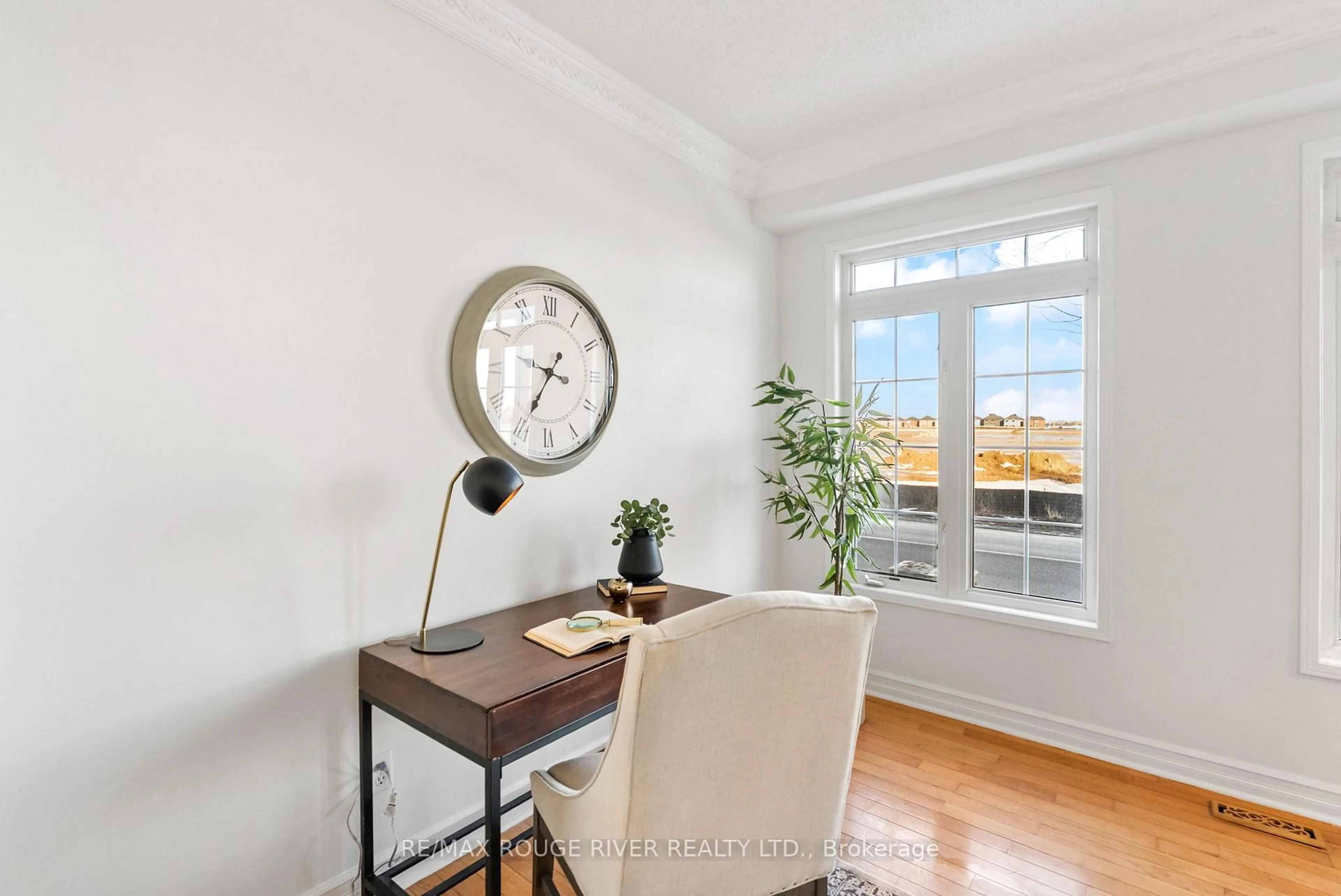 Unknown for 730 Shoal Point Rd, Ajax Ontario L1S 7P6