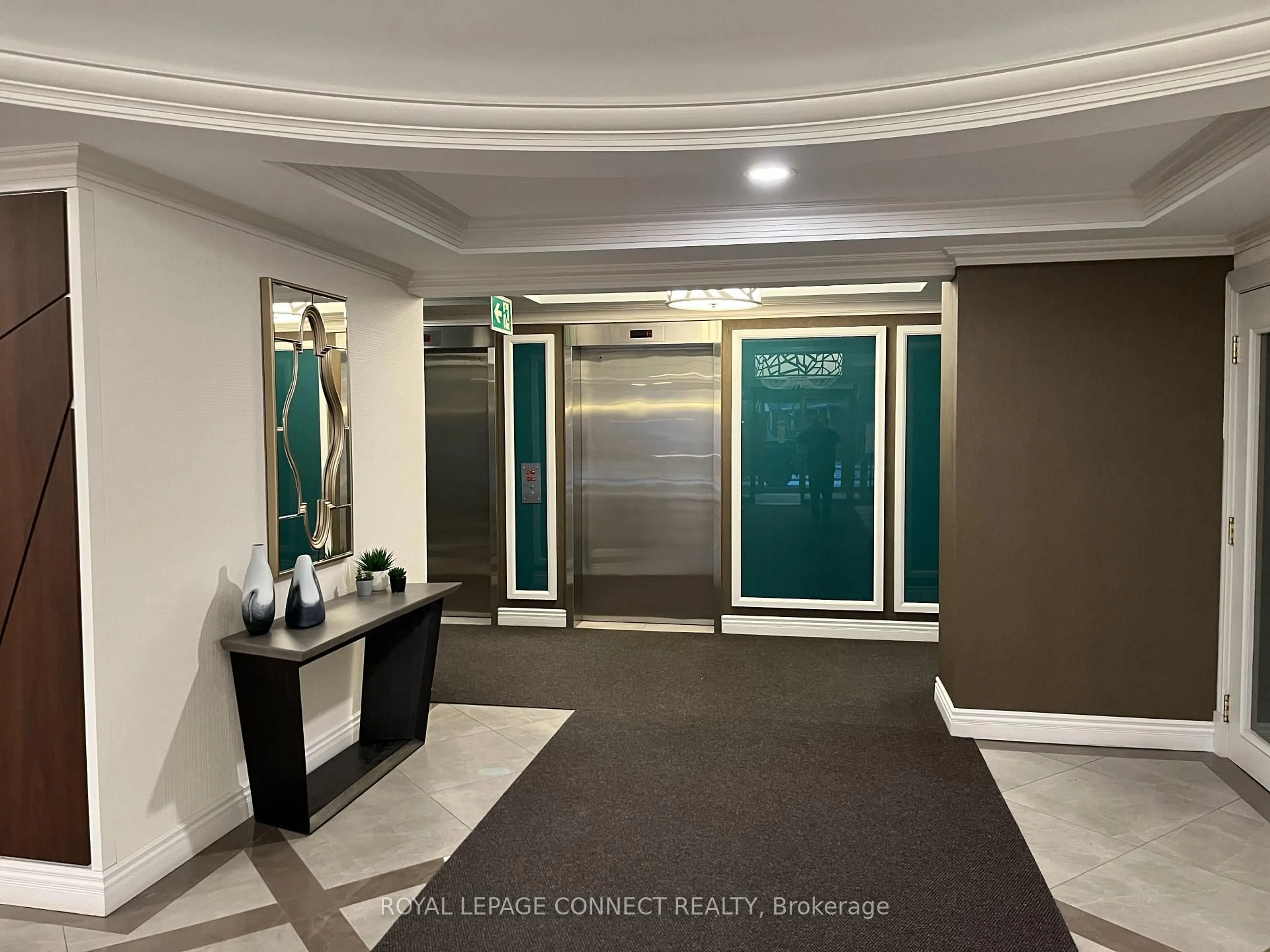 Lobby for 1000 The Esplanade #1702, Pickering Ontario L1V 6V4