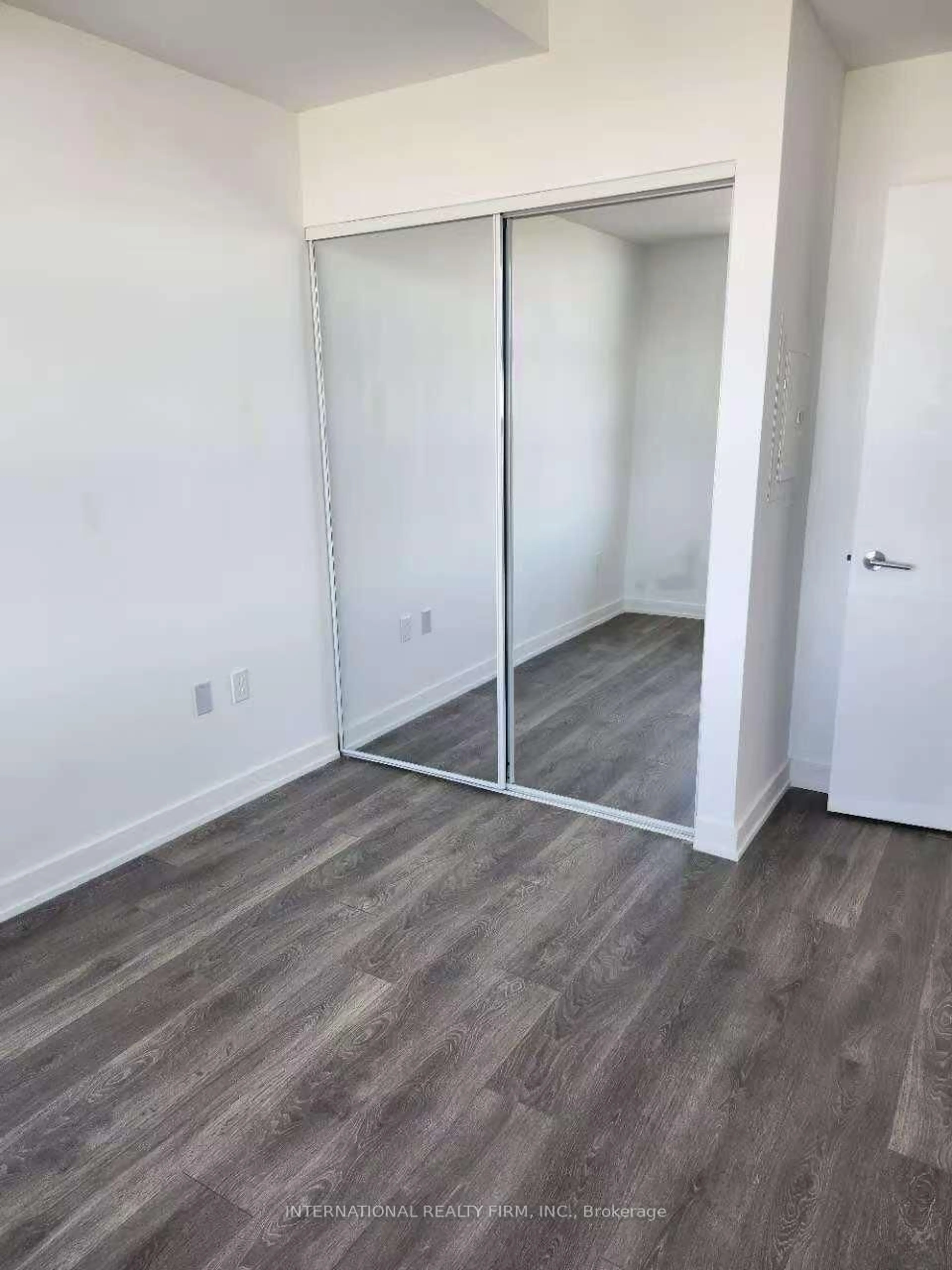 A pic of a room for 1606 Charles St #1701, Whitby Ontario L1N 0P1