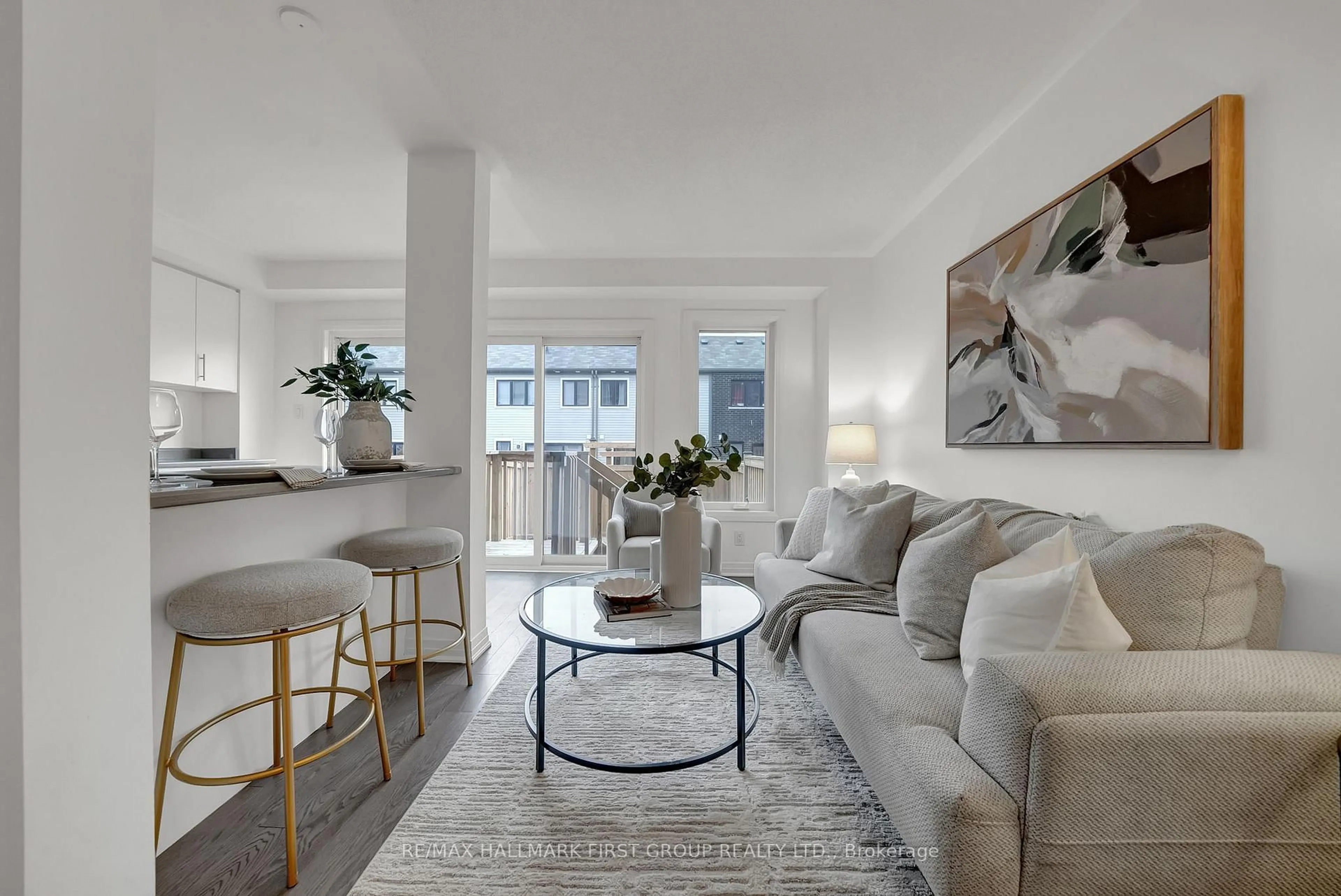 Living room with furniture, unknown for 40 Caspian Sq, Clarington Ontario L1C 7G3