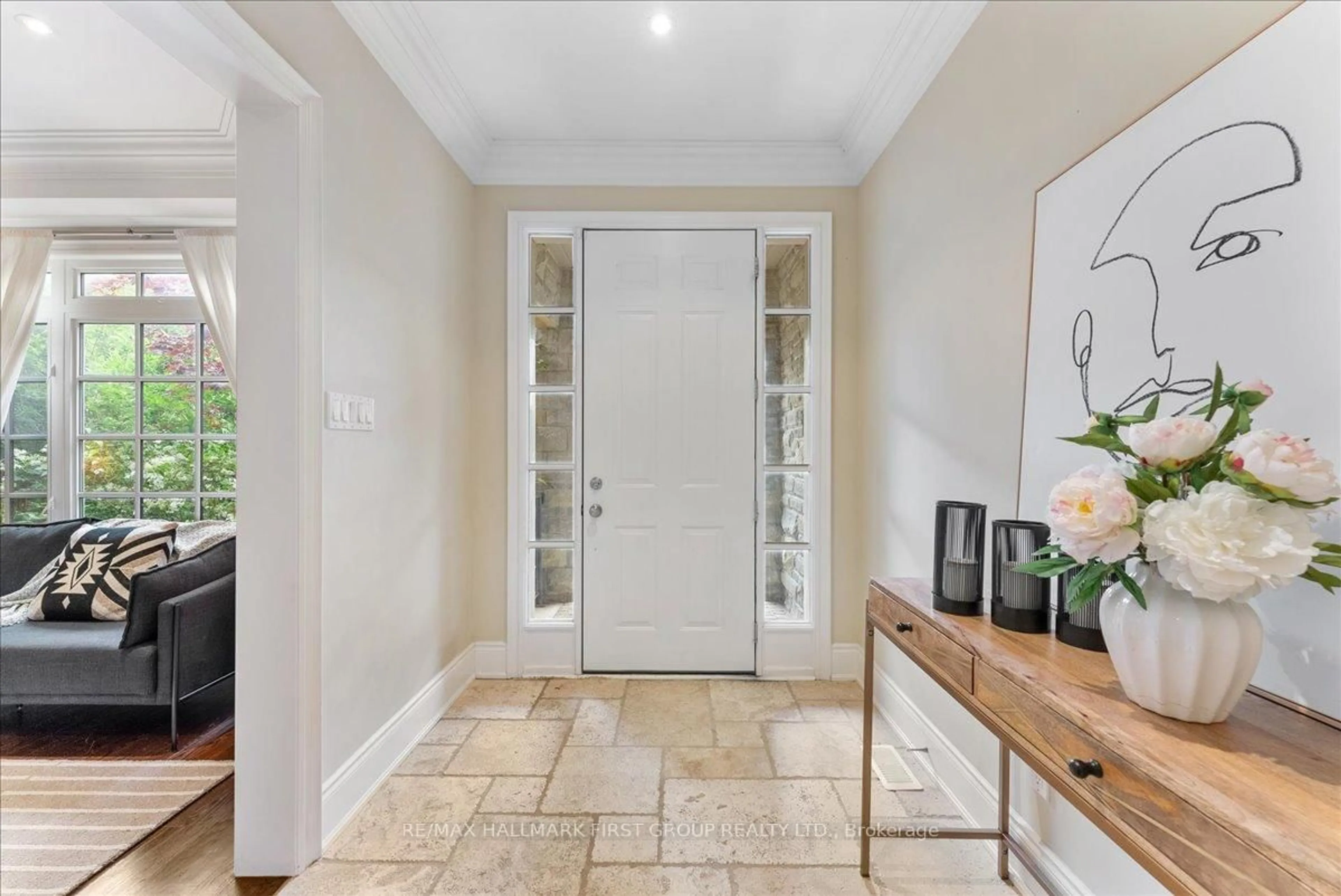 Indoor entryway for 1475 Altona Rd, Pickering Ontario L1V 1M4