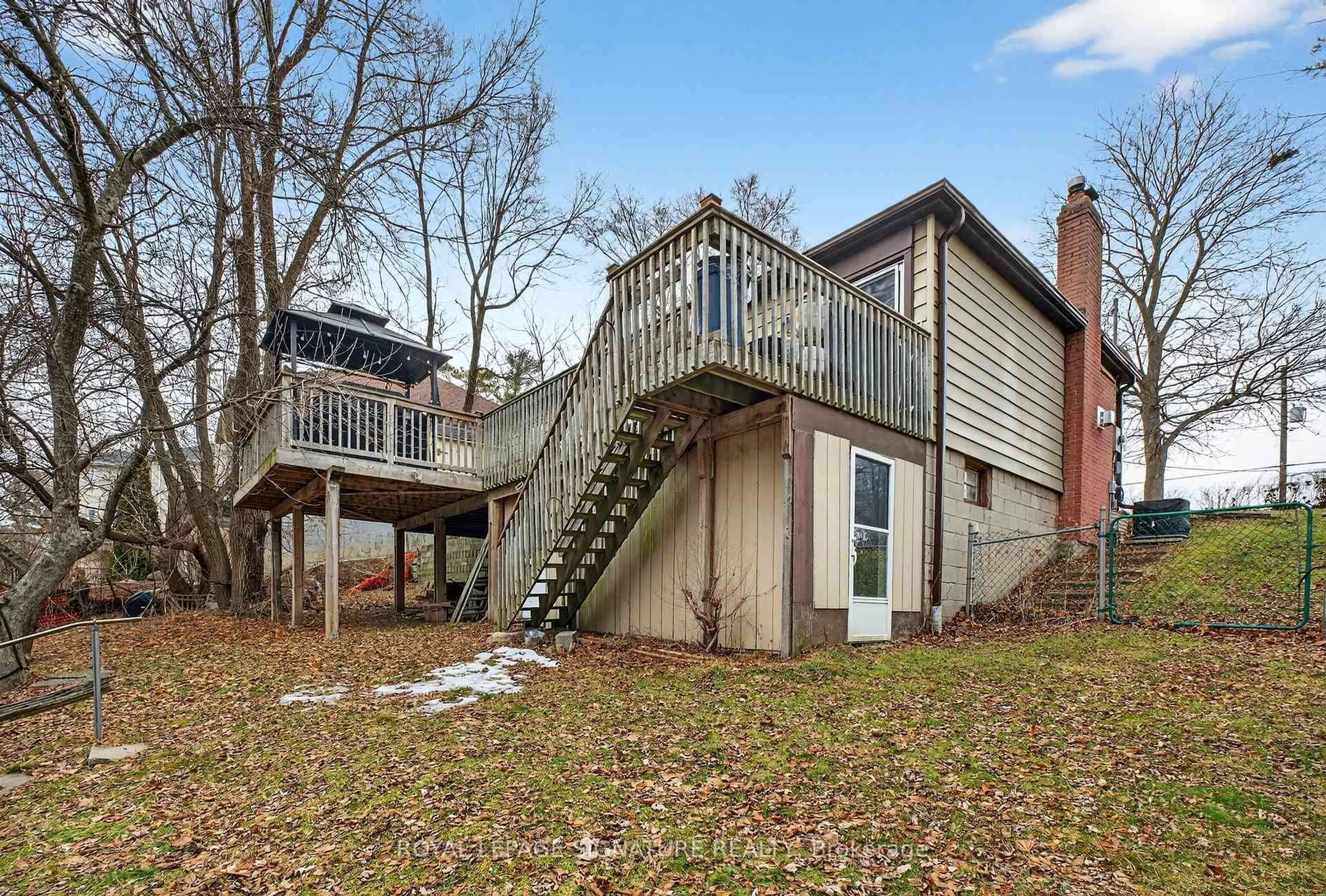 Unknown for 1914 Liverpool Rd, Pickering Ontario L1V 1W5