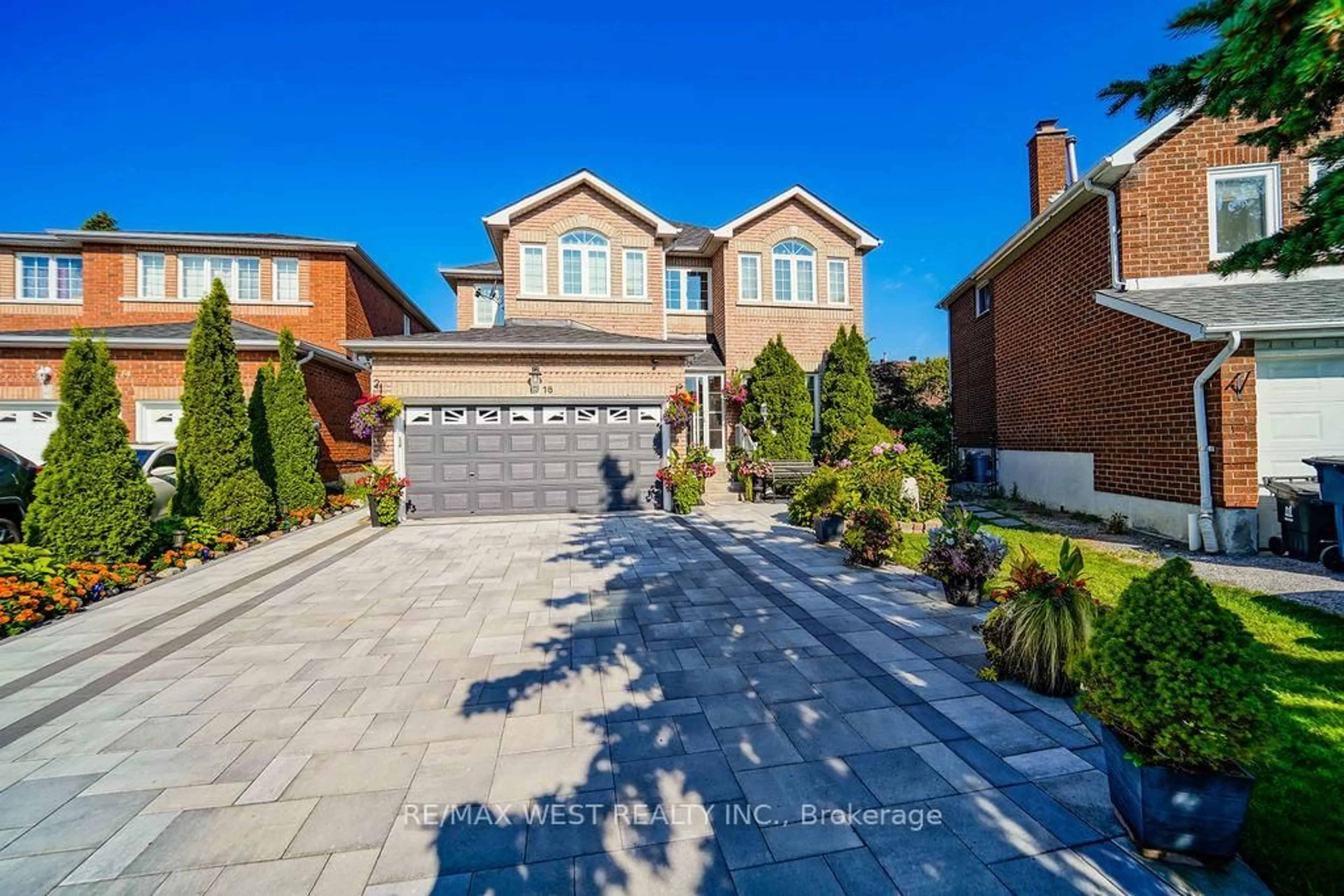 Home with brick exterior material, street for 16 Tarsus Cres, Toronto Ontario M1C 2W7