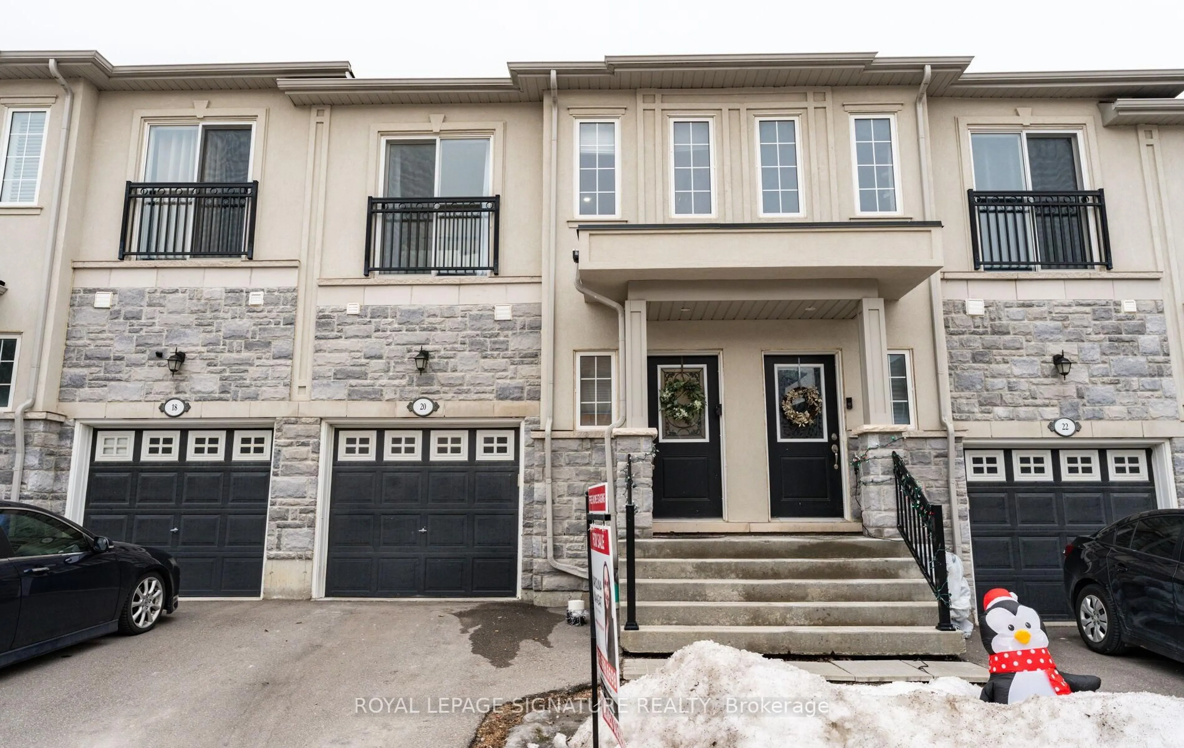 Unknown for 20 Prospect Way, Whitby Ontario L1N 0L4