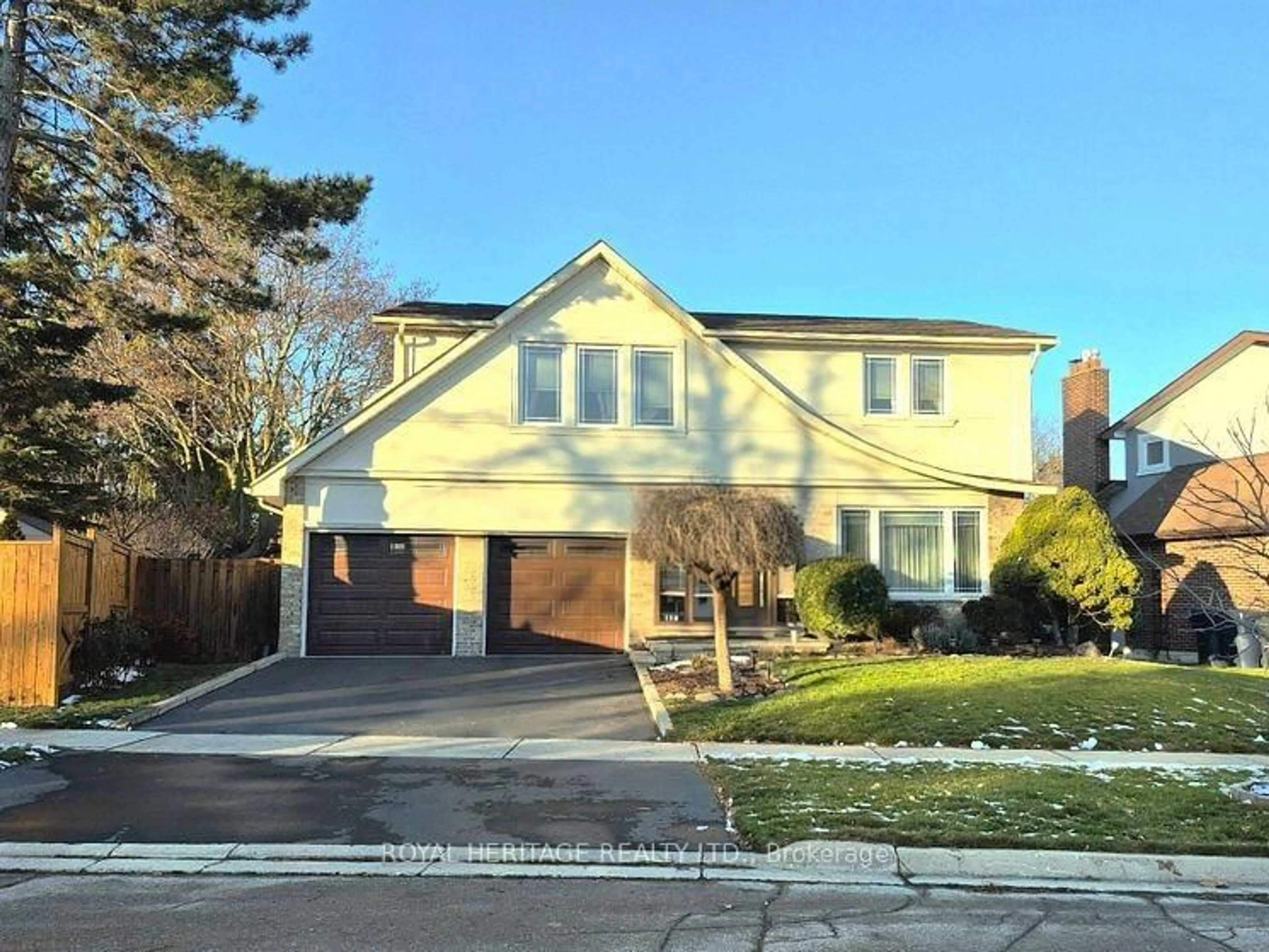 Unknown for 110 Acheson Blvd, Toronto Ontario M1C 3E6