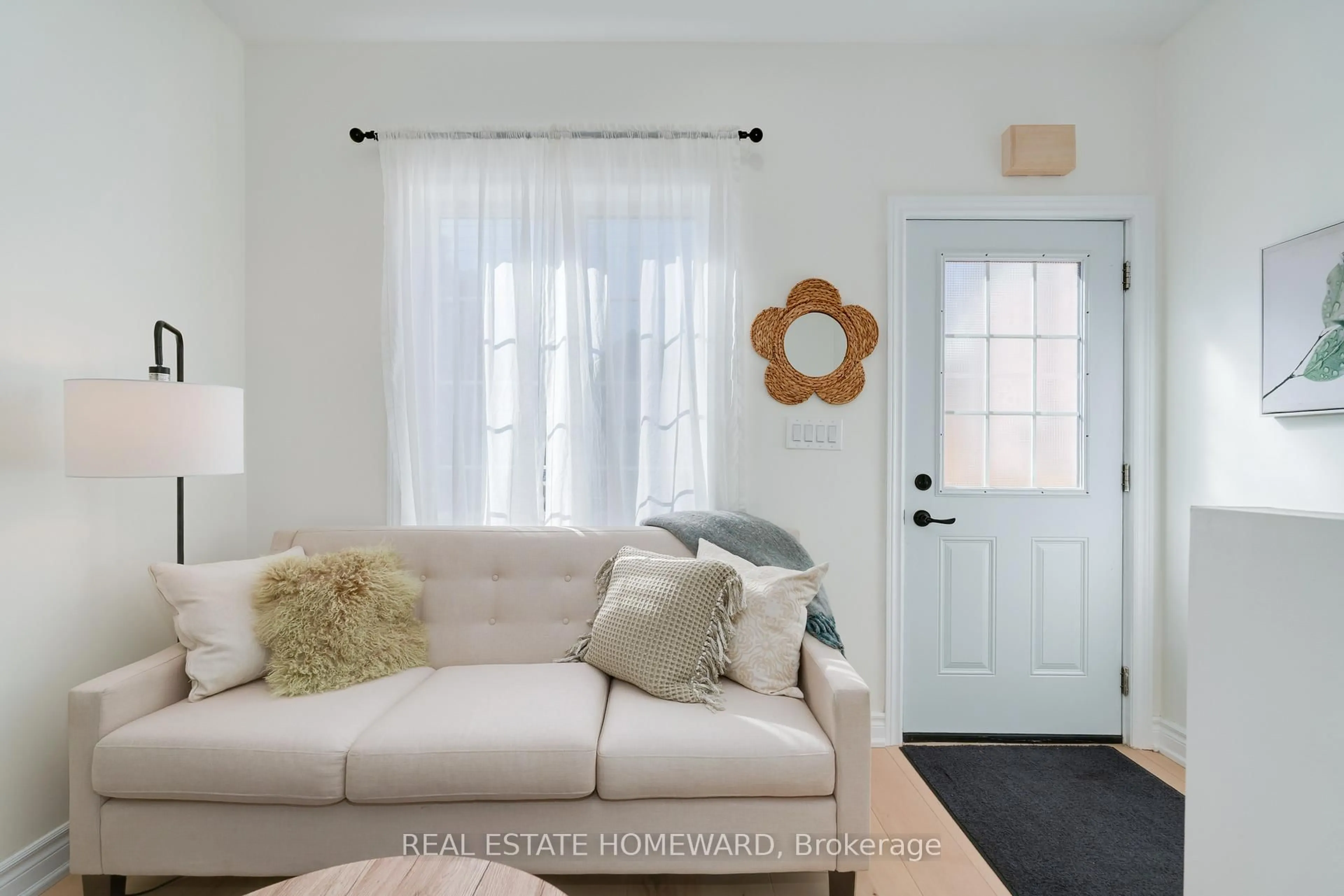 Living room with furniture, unknown for 173 Coxwell Ave, Toronto Ontario M4L 3B4