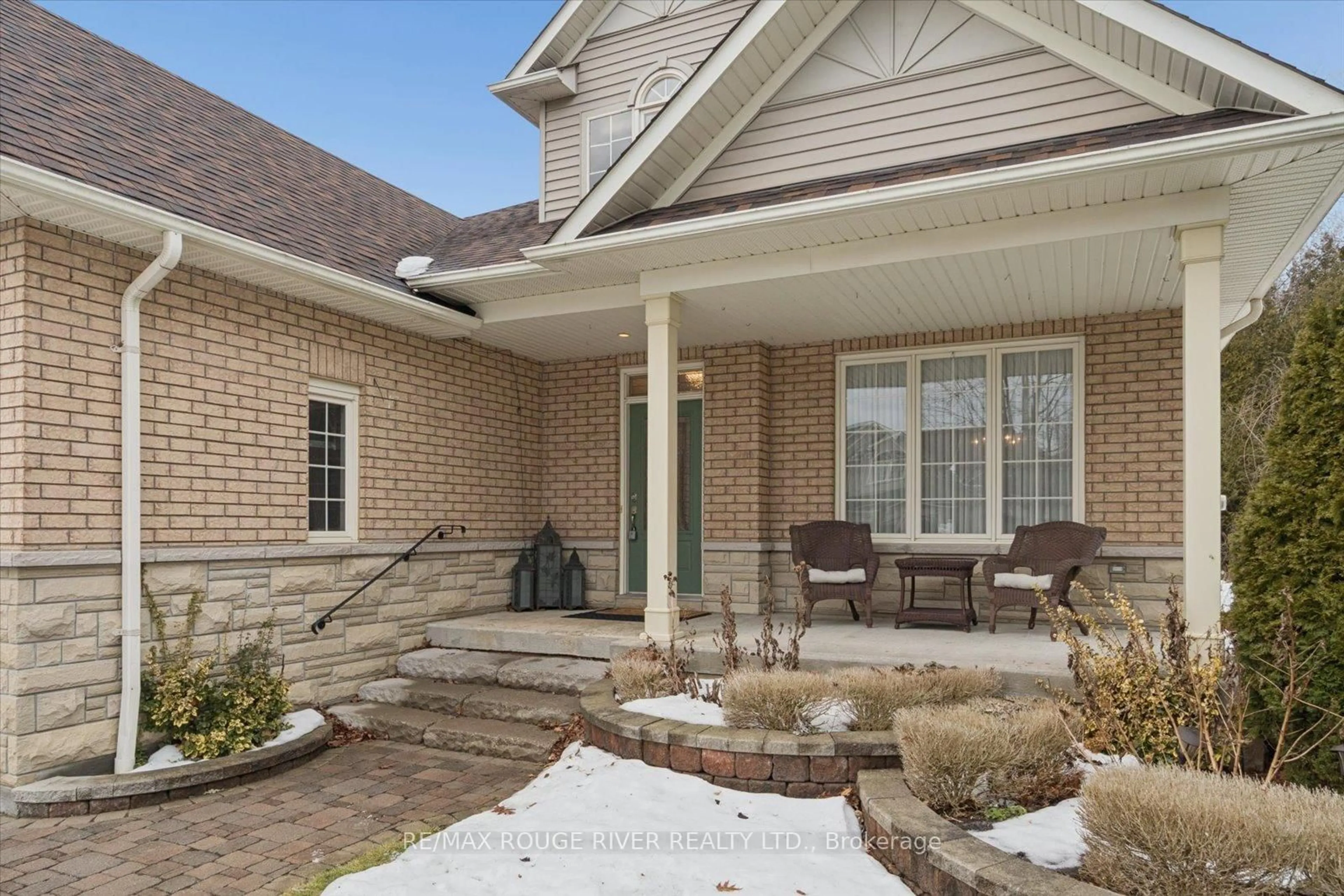 Home with brick exterior material, street for 45 Pebblebrook Cres, Whitby Ontario L1R 3P3