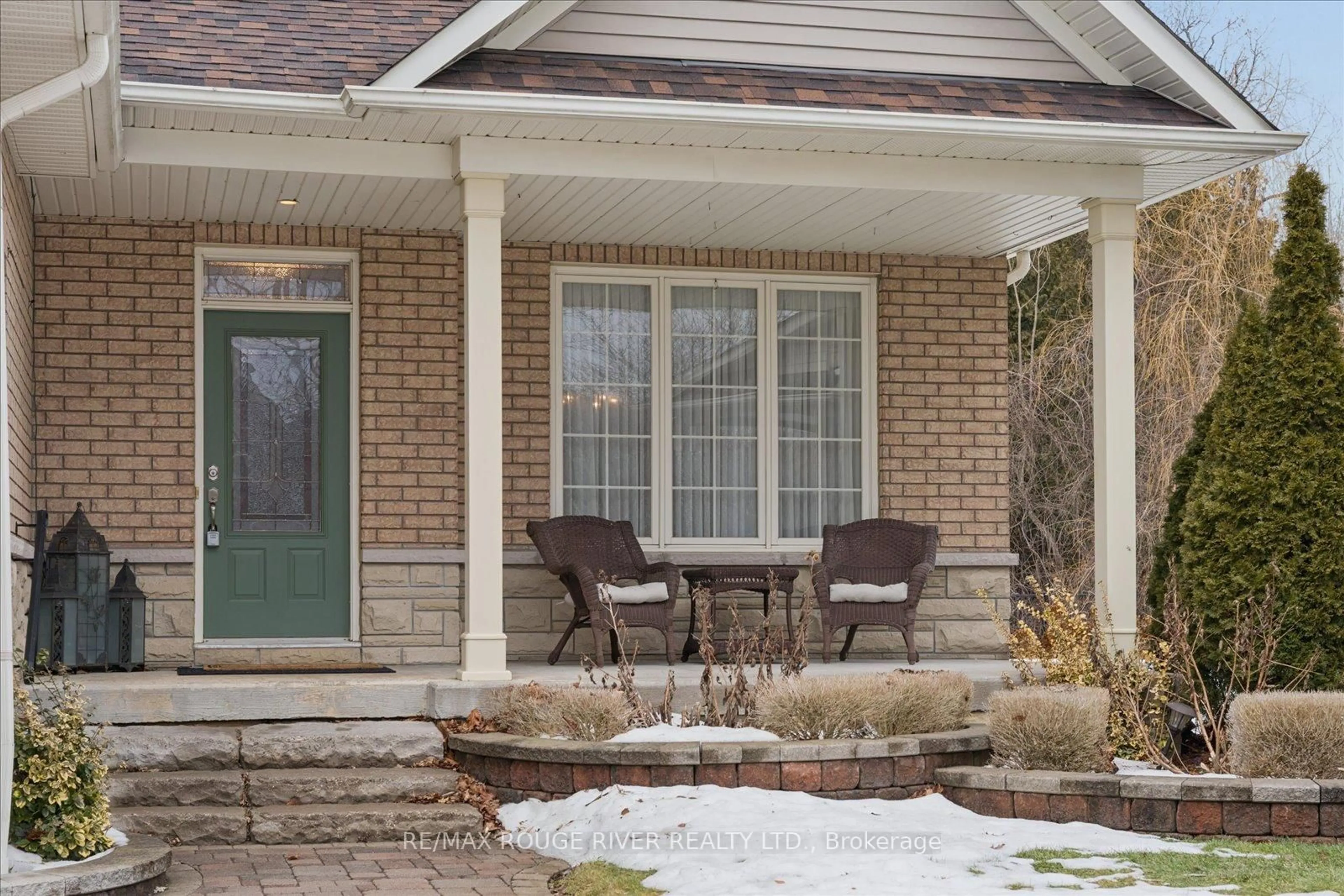 Home with brick exterior material, street for 45 Pebblebrook Cres, Whitby Ontario L1R 3P3