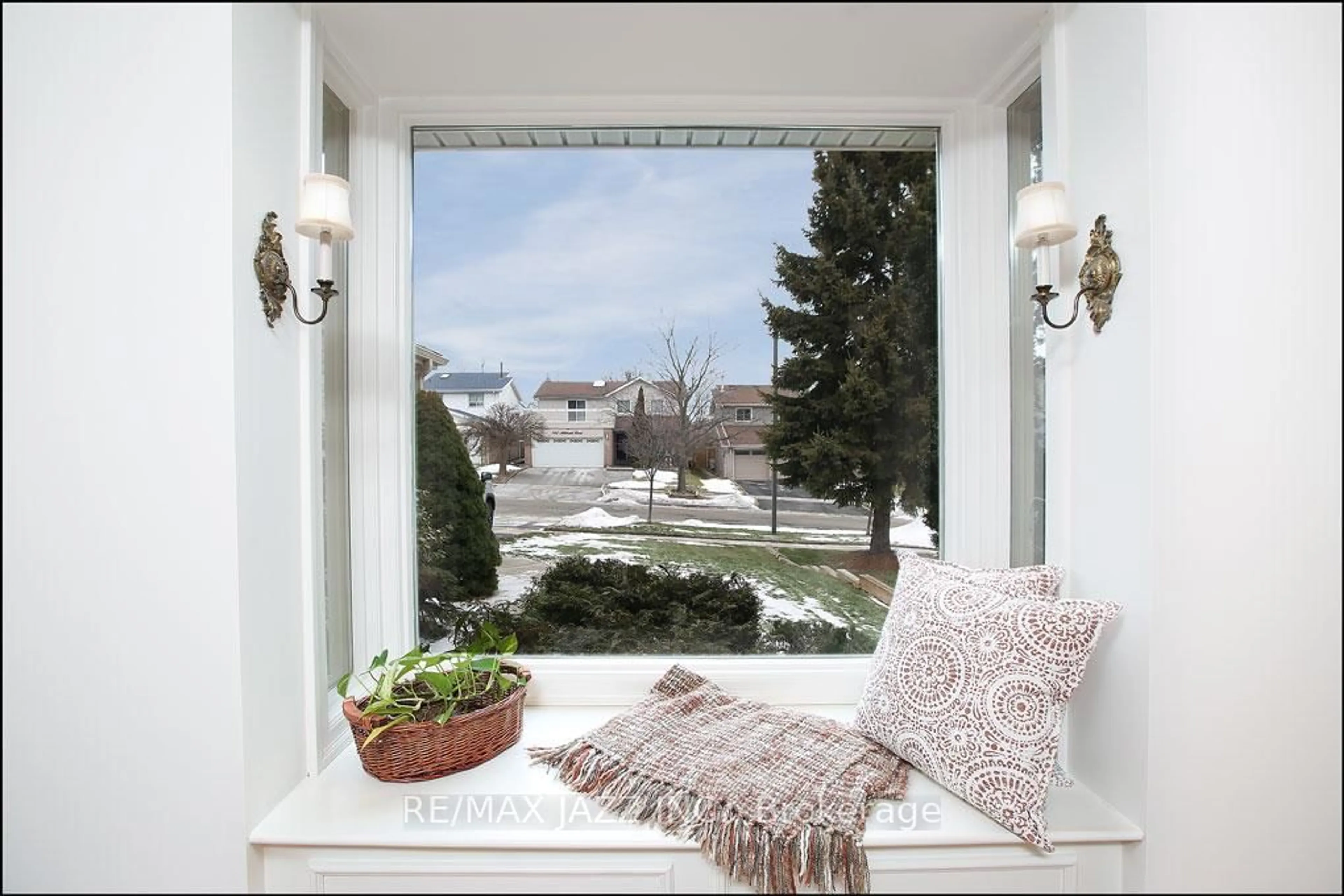 Unknown for 783 Millbank Rd, Pickering Ontario L1V 3L6