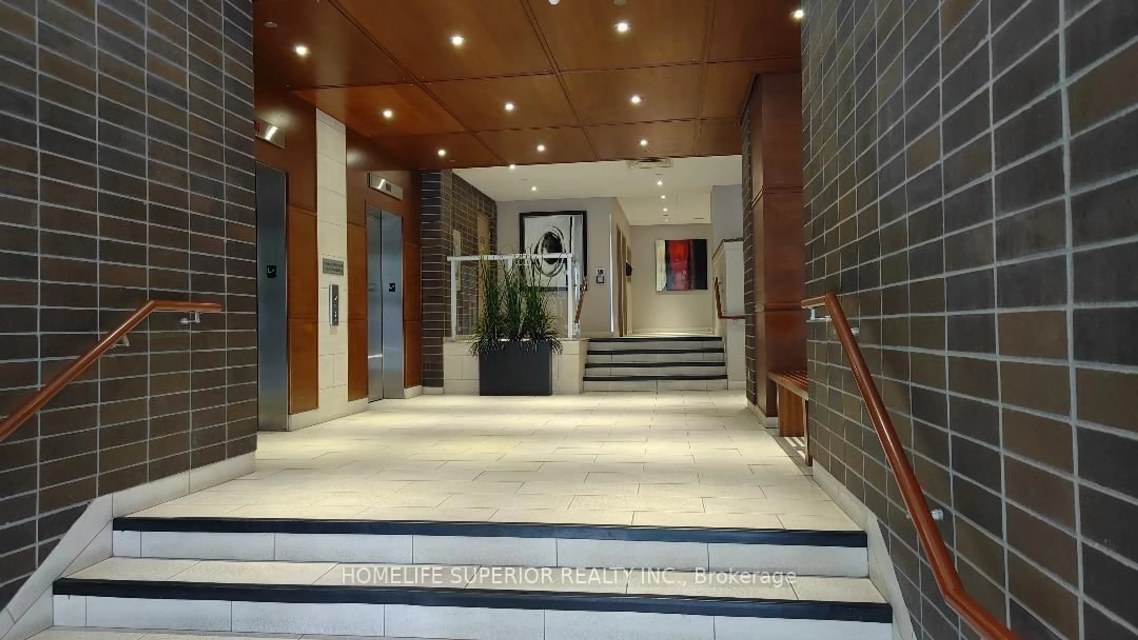 Lobby for 44 Bond St #316, Oshawa Ontario L1G 6R2