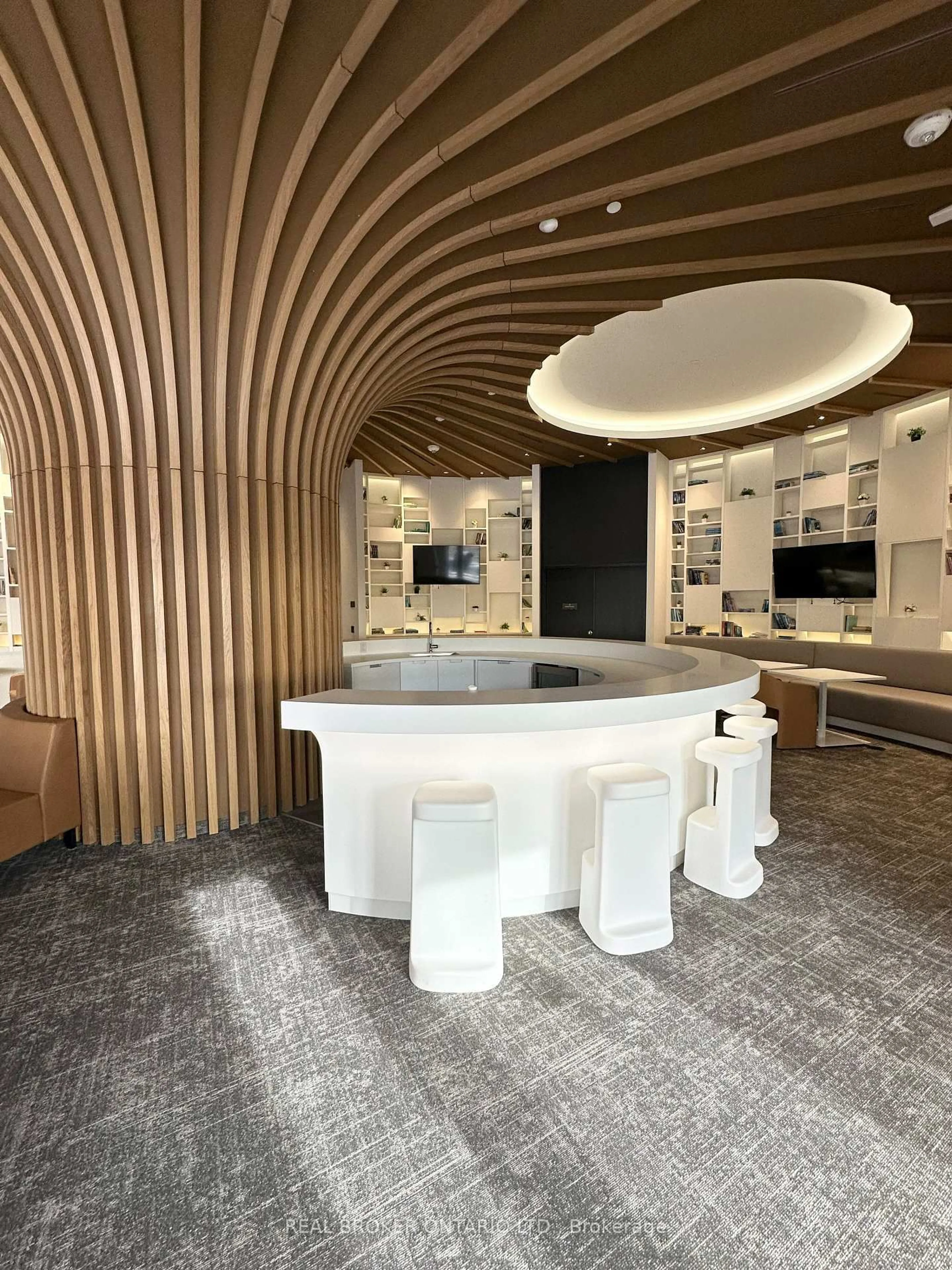 Lobby for 2033 Kennedy Rd #3501, Toronto Ontario M1T 0B9