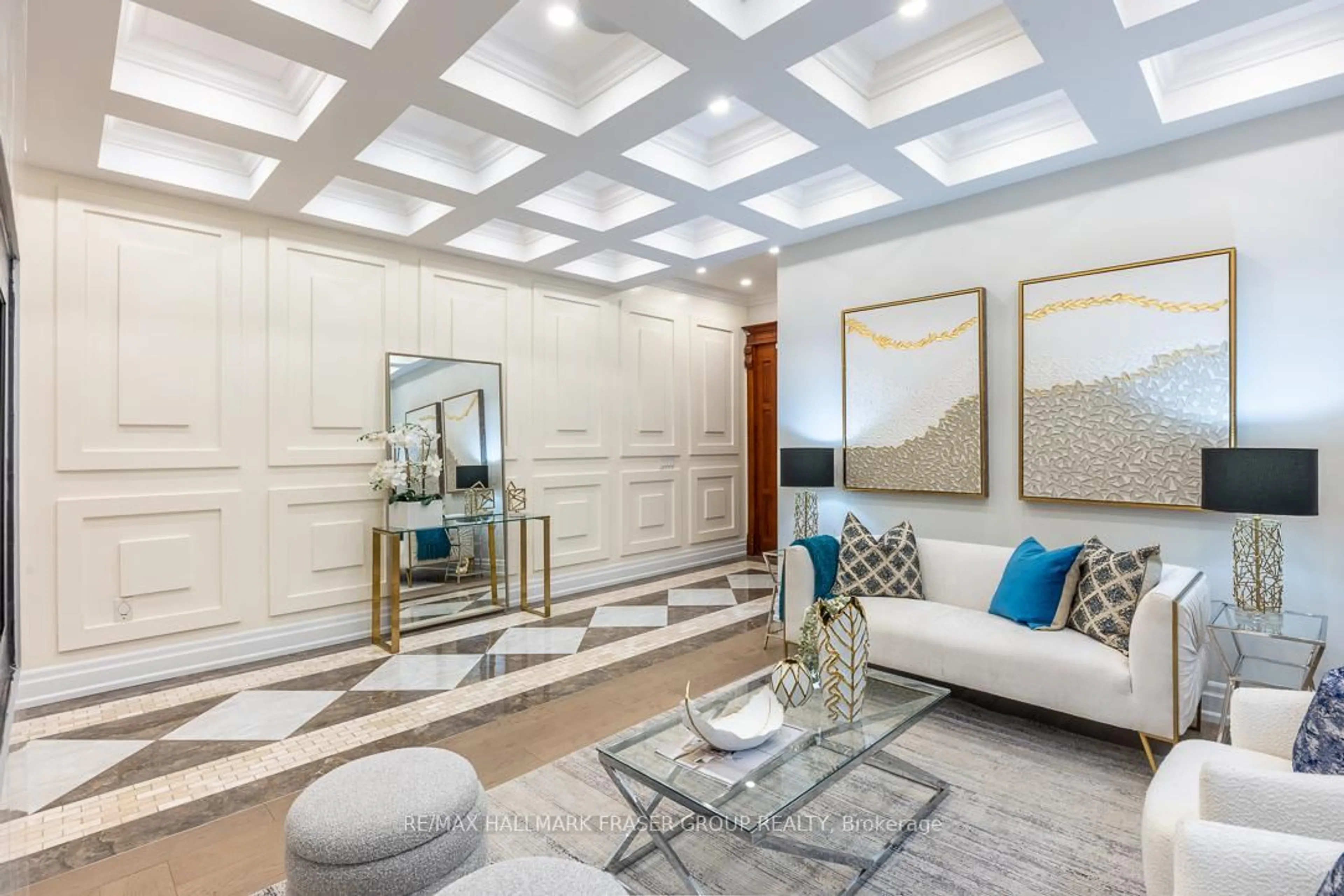 Unknown for 370 Rosebank Rd, Pickering Ontario L1W 2N4