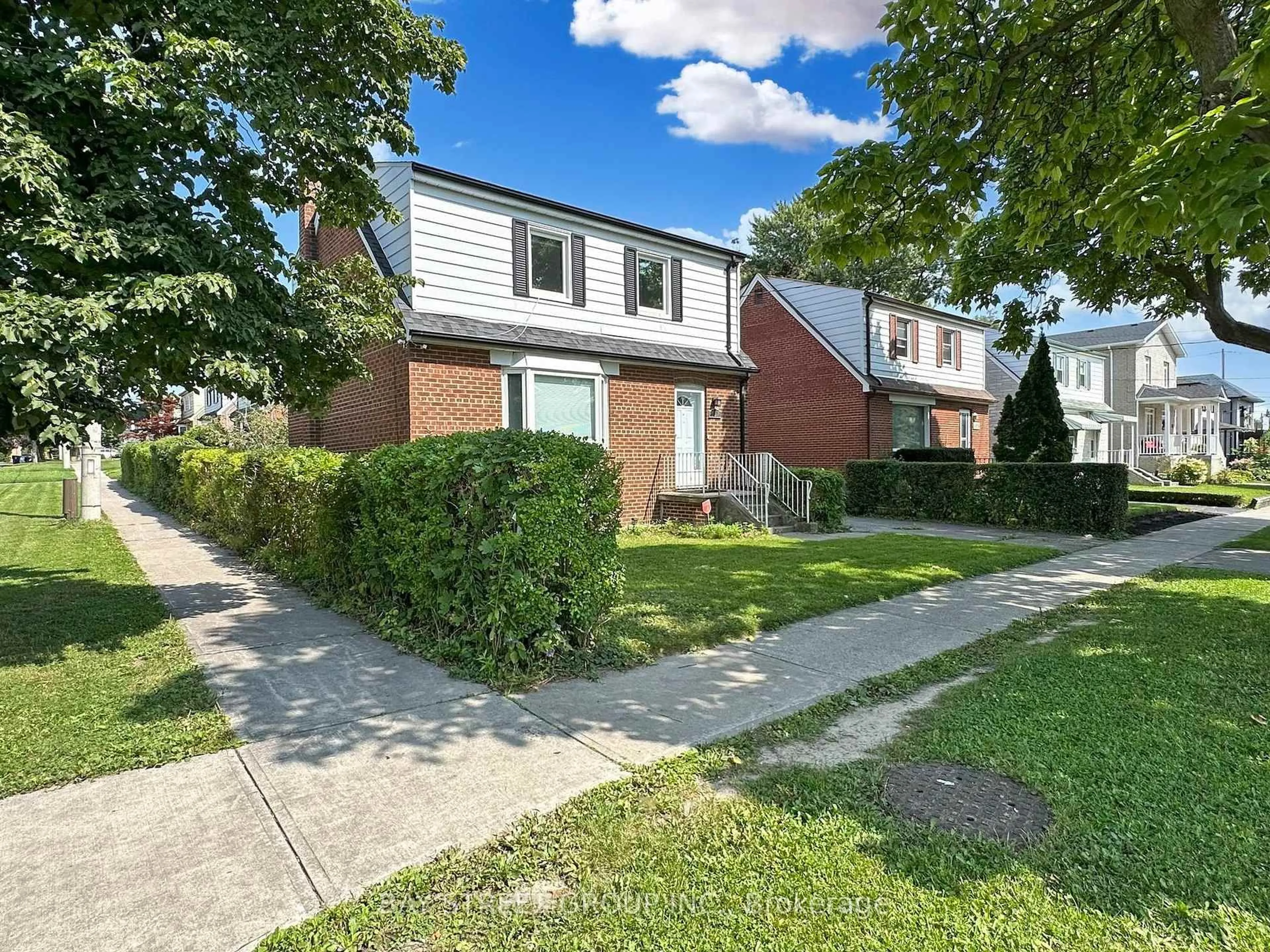 Home with brick exterior material, street for 657 Pharmacy Ave, Toronto Ontario M1L 3H6