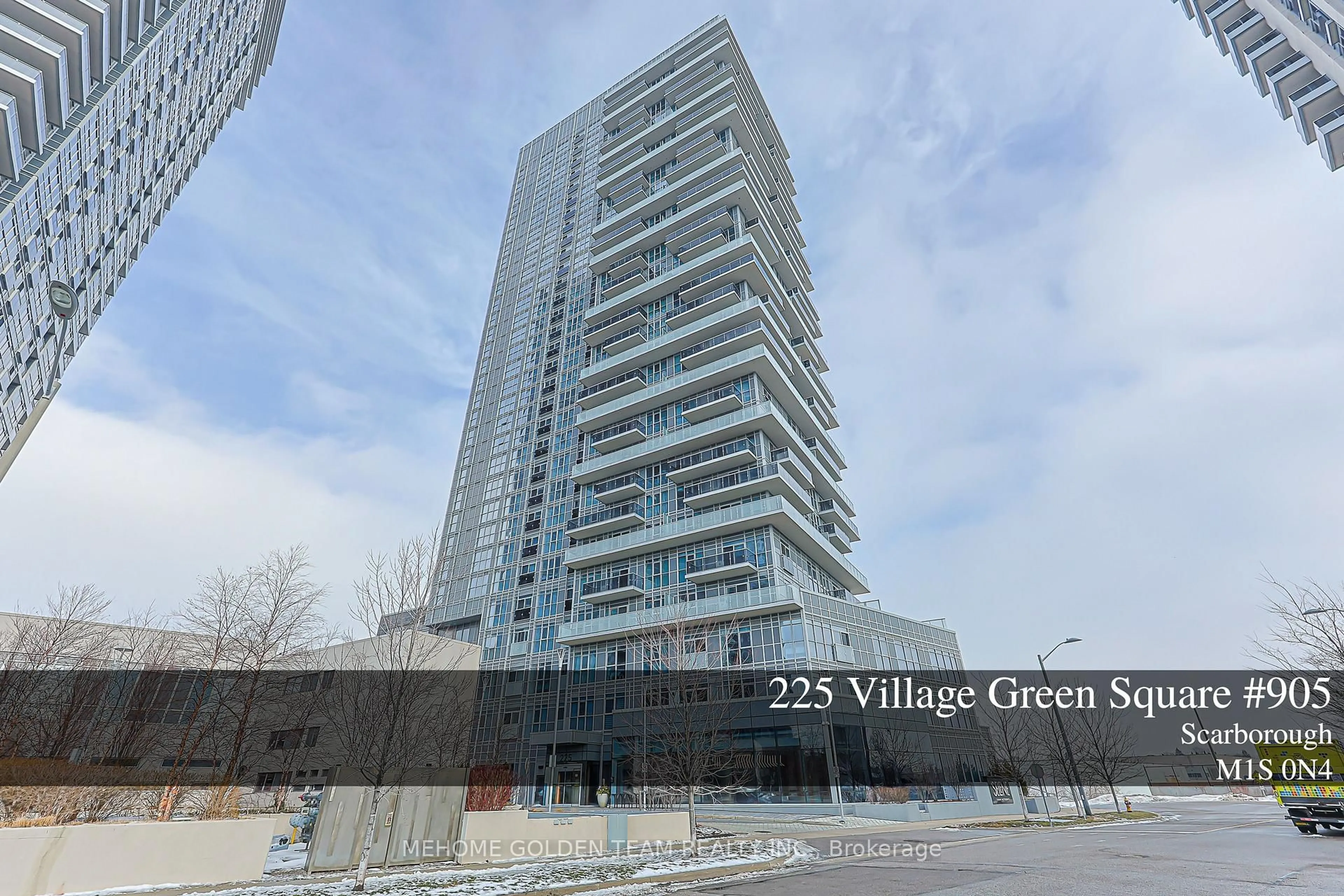 Indoor foyer for 225 Village Green Sq #905, Toronto Ontario M1S 0L3