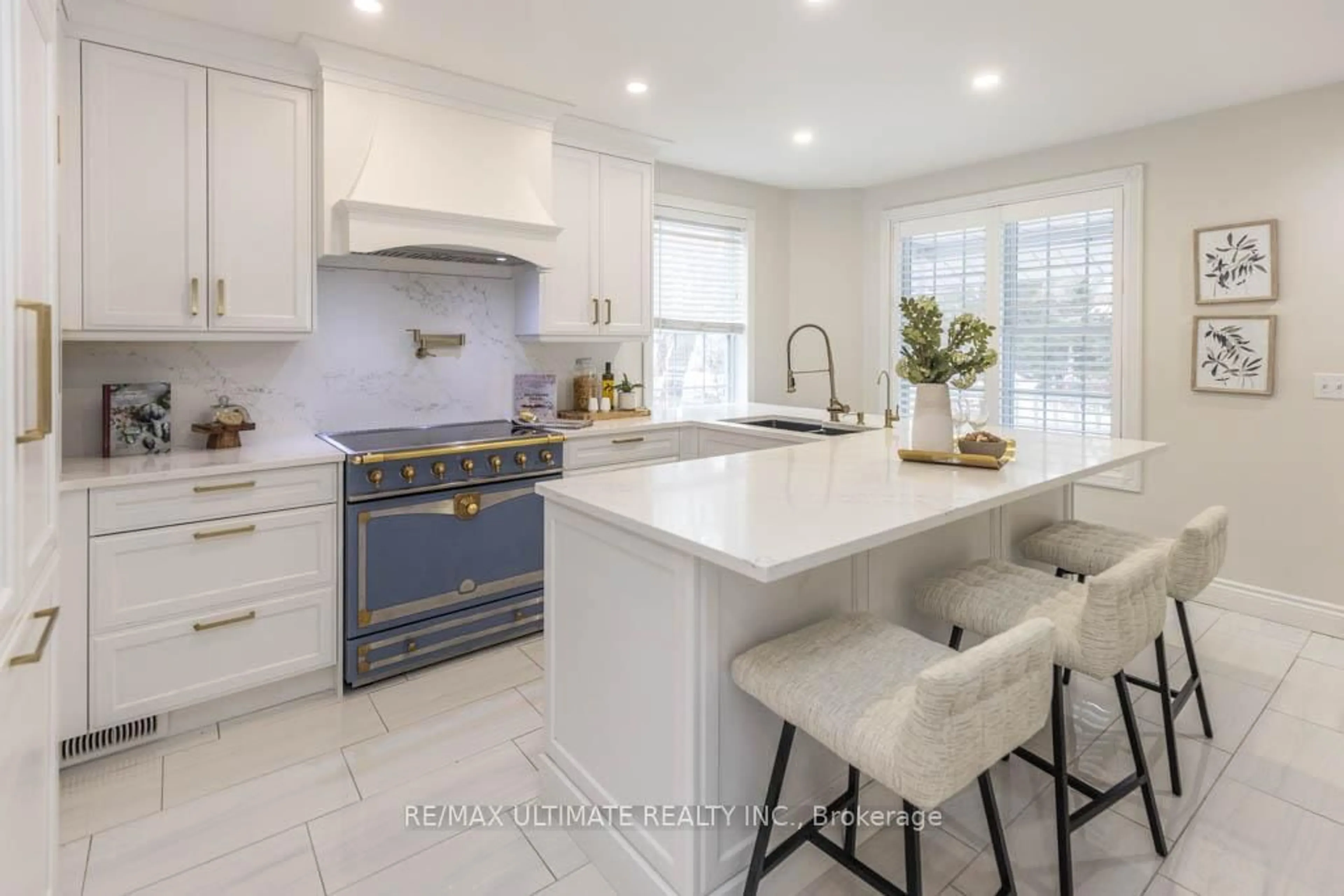 Open concept kitchen, ceramic/tile floor for 16900 Nestleton Rd, Scugog Ontario L0B 1L0