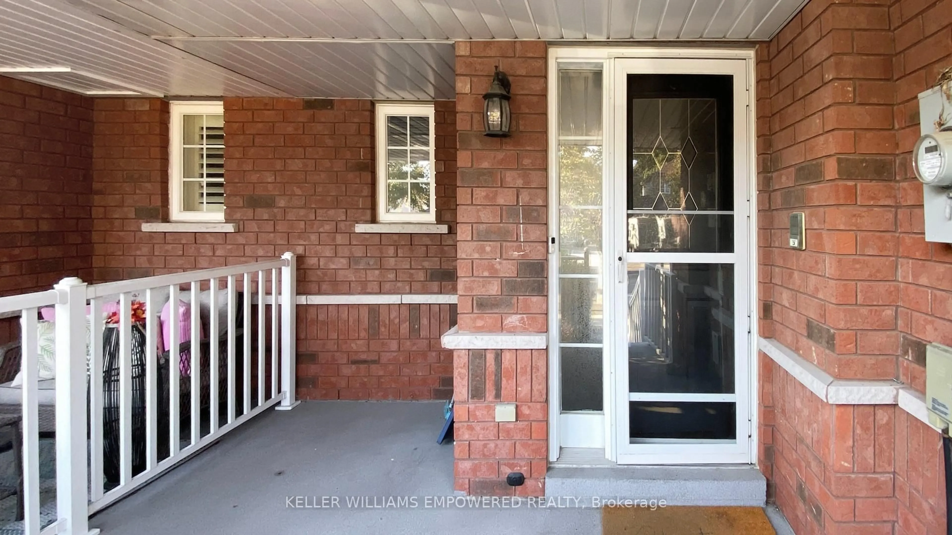 Unknown for 59 Melody Dr, Whitby Ontario L1M 1K6