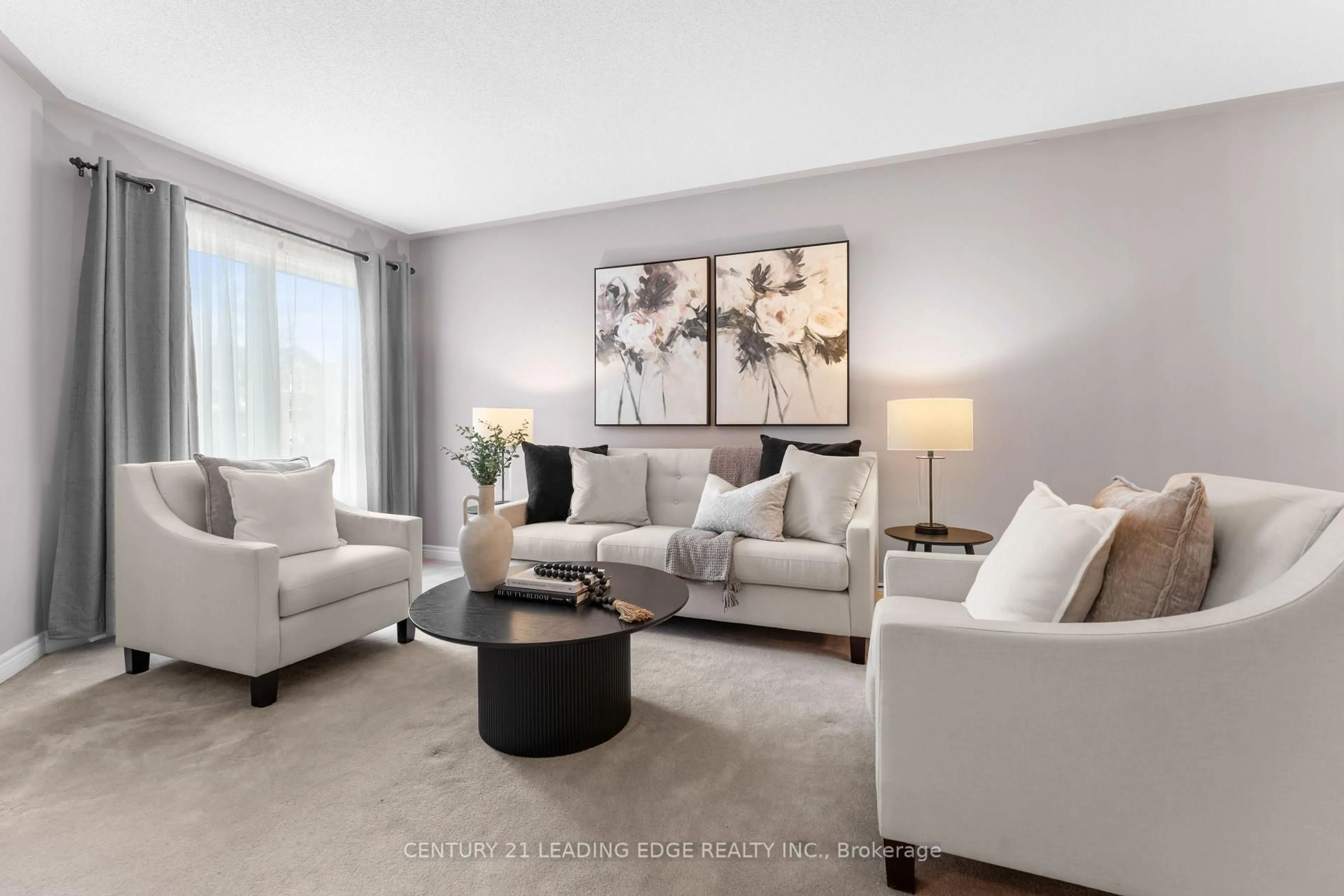 Living room with furniture, unknown for 1611 Seguin Sq, Pickering Ontario L1V 6T4