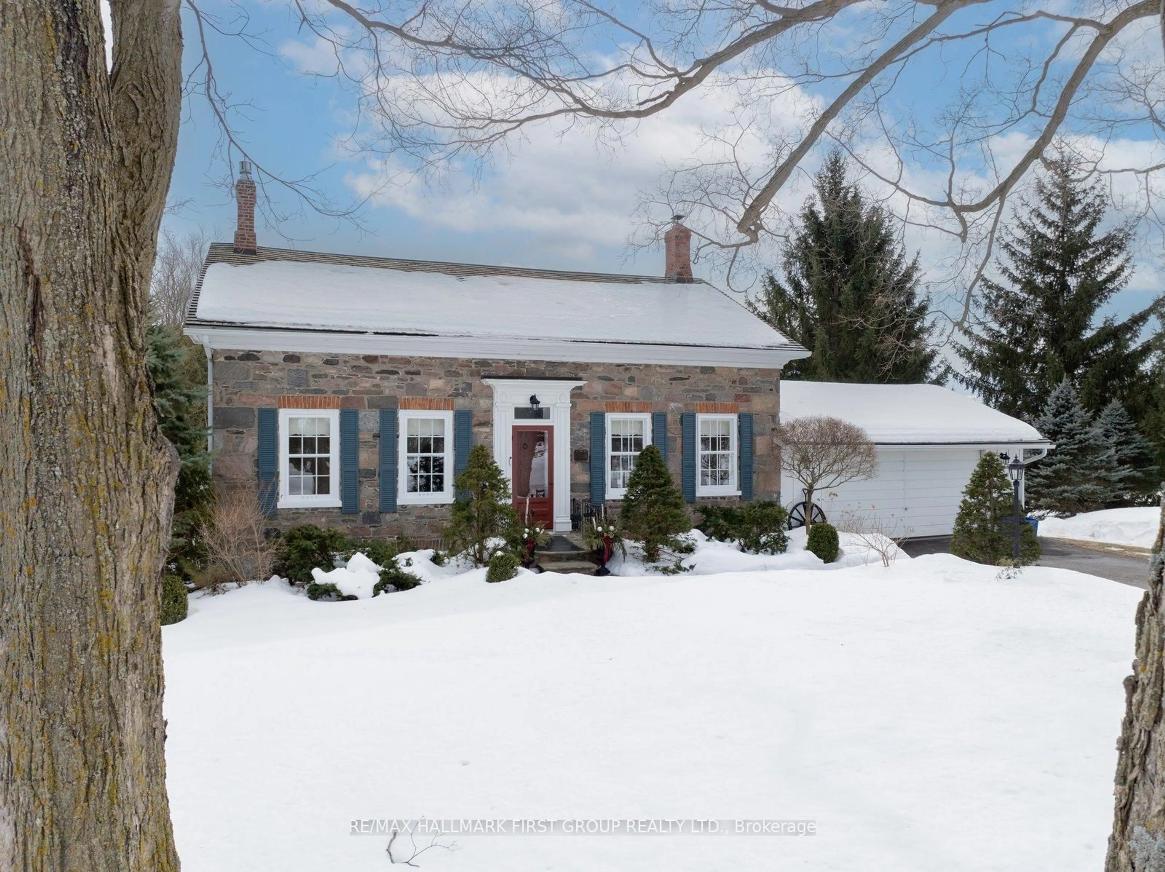 Unknown for 535 Myrtle Rd, Whitby Ontario L0B 1A0