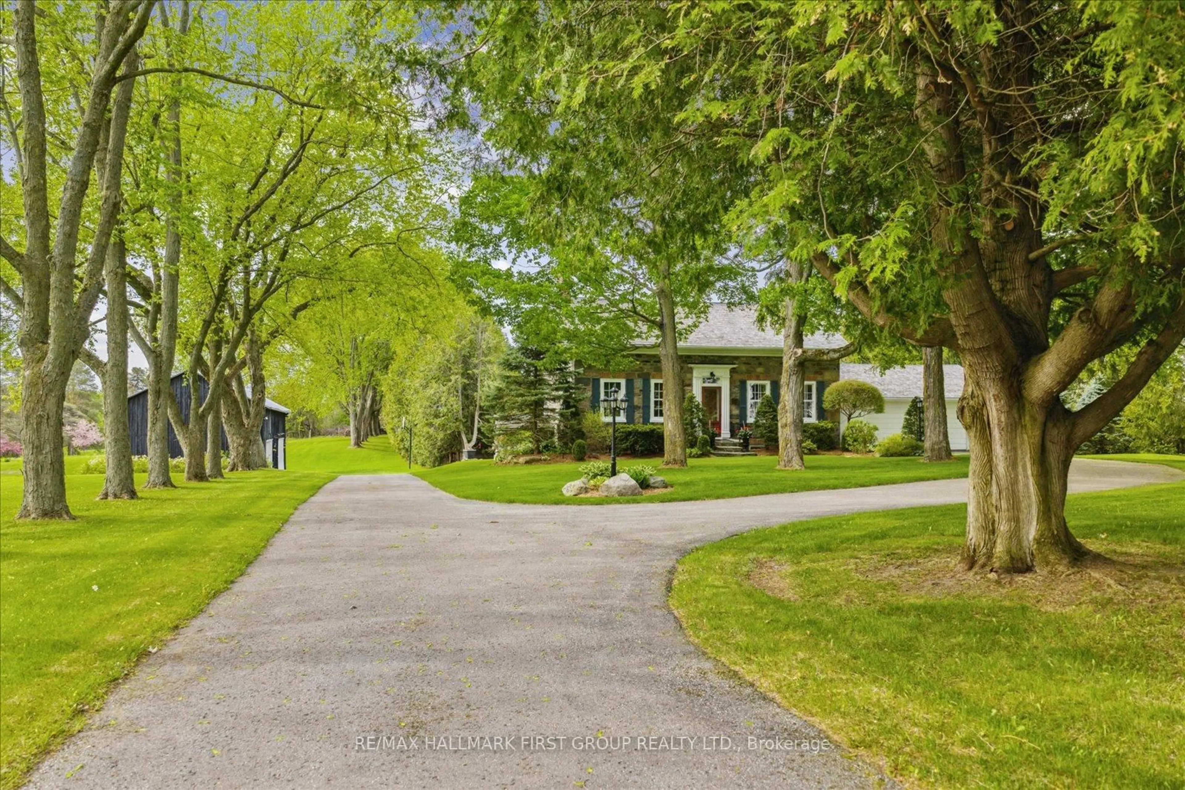 Unknown for 535 Myrtle Rd, Whitby Ontario L0B 1A0