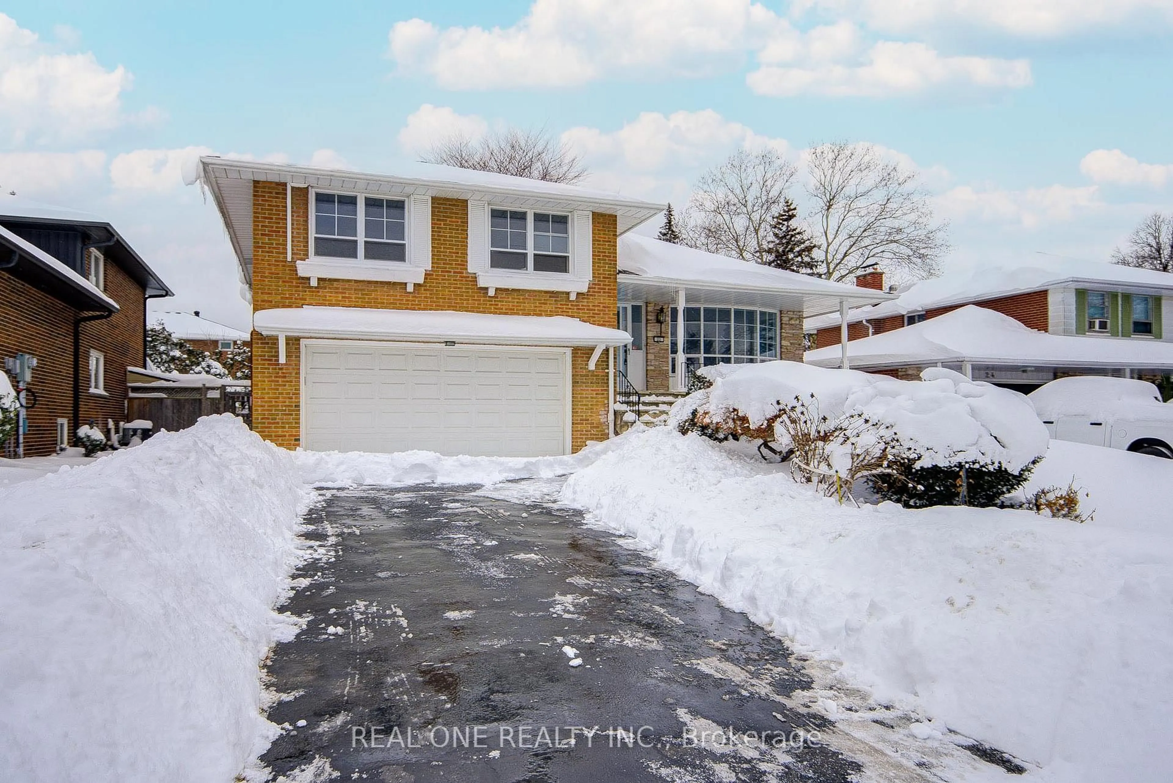Home with vinyl exterior material, street for 22 Kenmanor Blvd, Toronto Ontario M1W 1R7