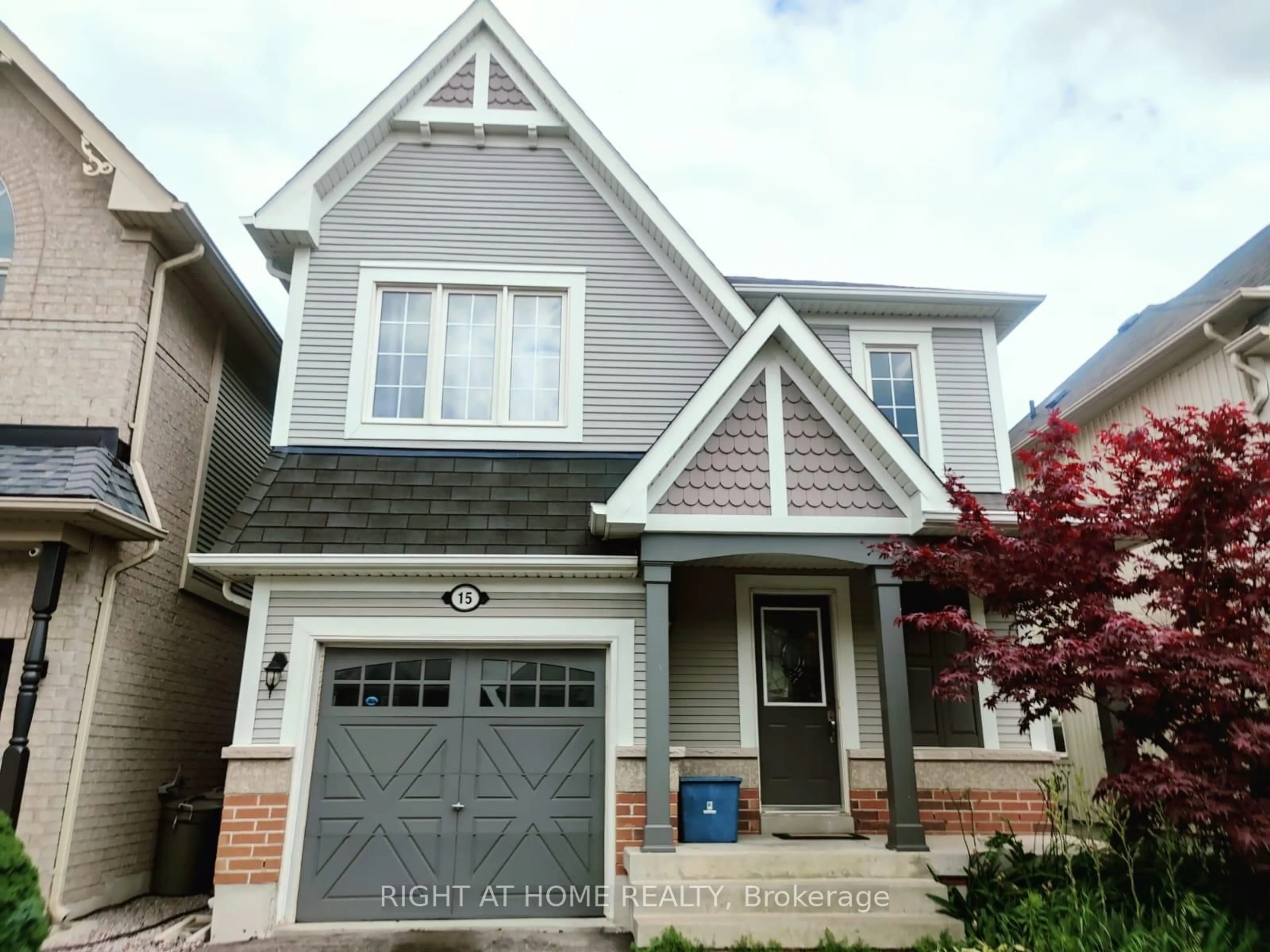 Home with vinyl exterior material, street for 15 Allworth Cres, Clarington Ontario L1C 0B5