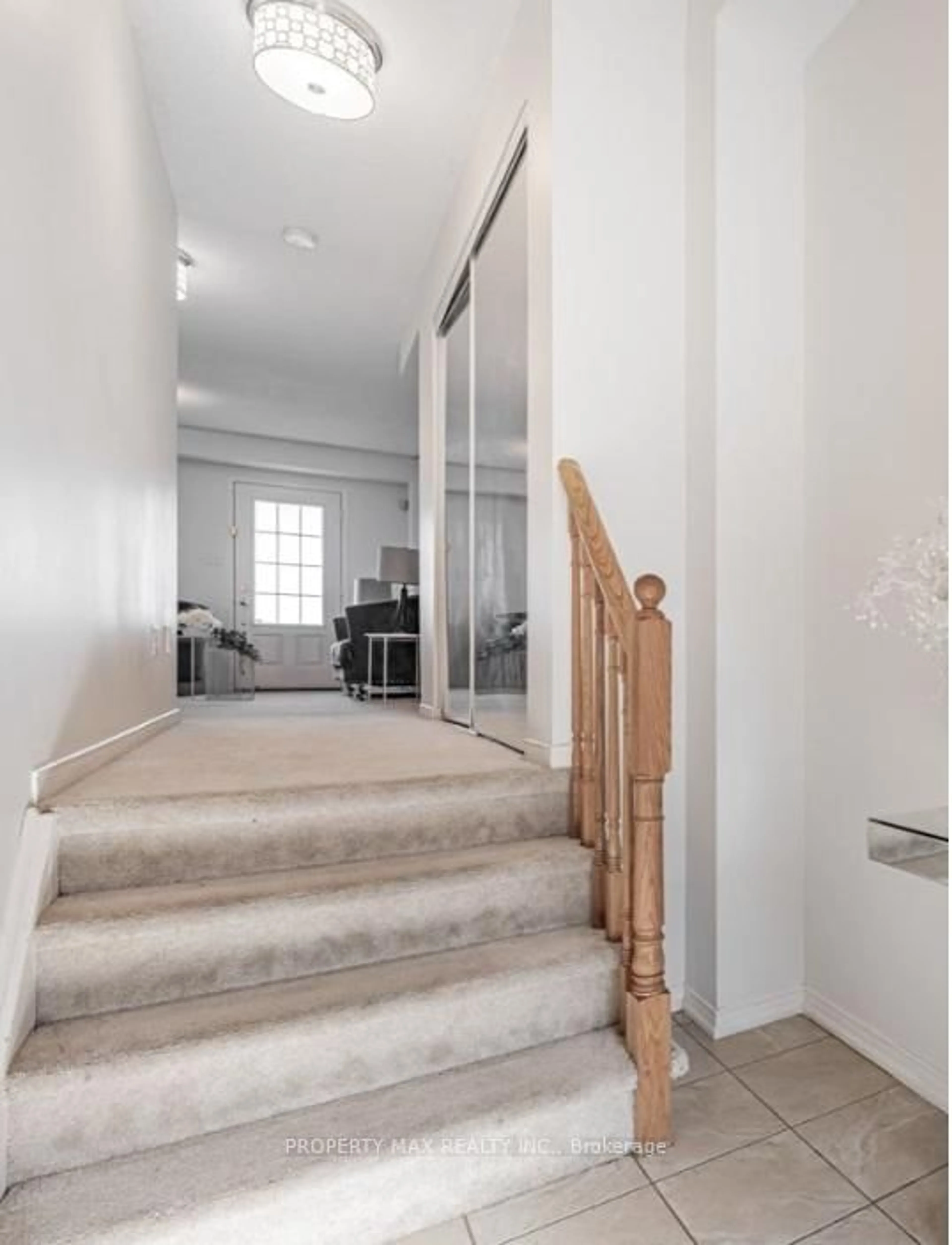 Unknown for 443 Rossland Rd, Ajax Ontario L1Z 0K8