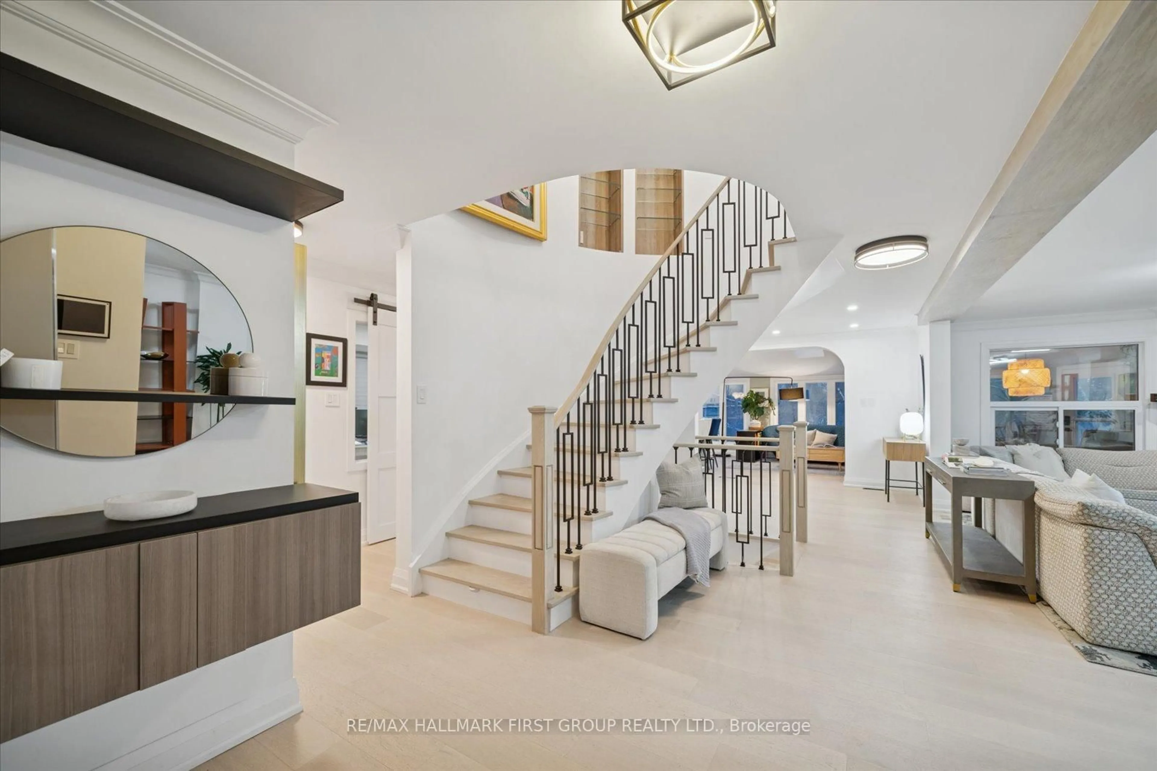 Unknown for 40 Cluett Dr, Ajax Ontario L1S 7C4