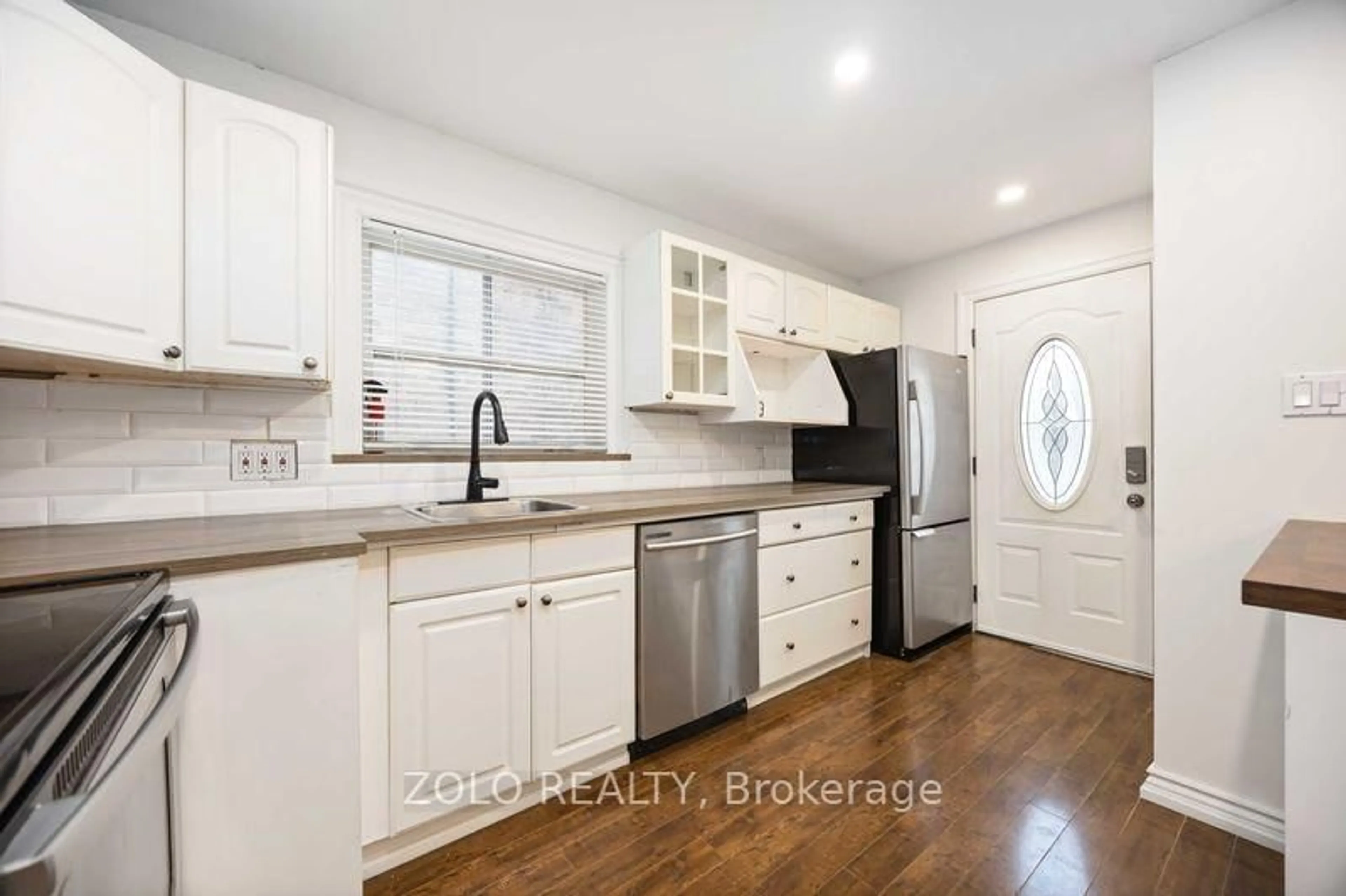 Open concept kitchen, ceramic/tile floor for 461 O'connor Dr, Toronto Ontario M4J 2W8