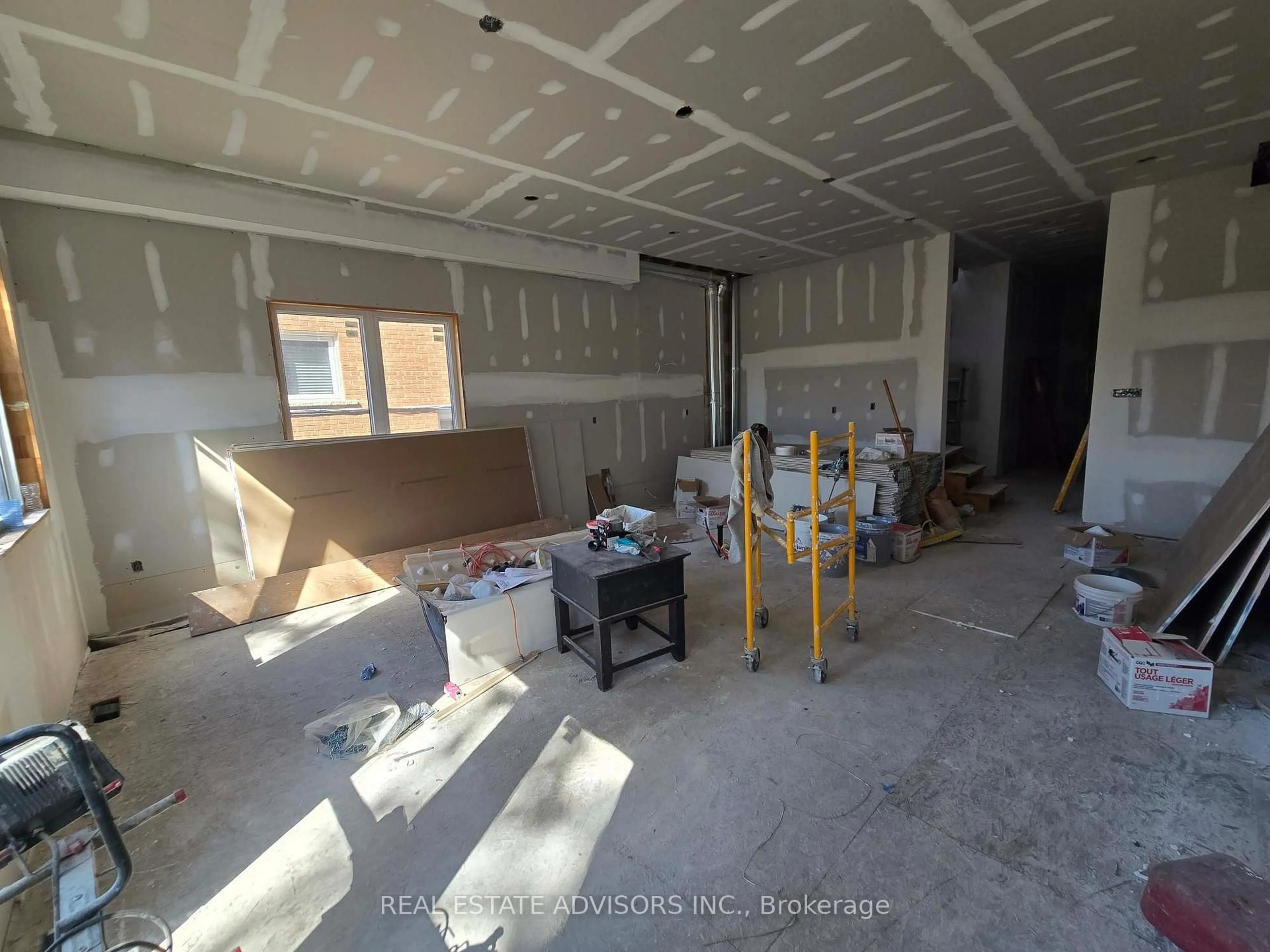 A pic of a room for 68B Laurel Ave, Toronto Ontario M1K 3J6