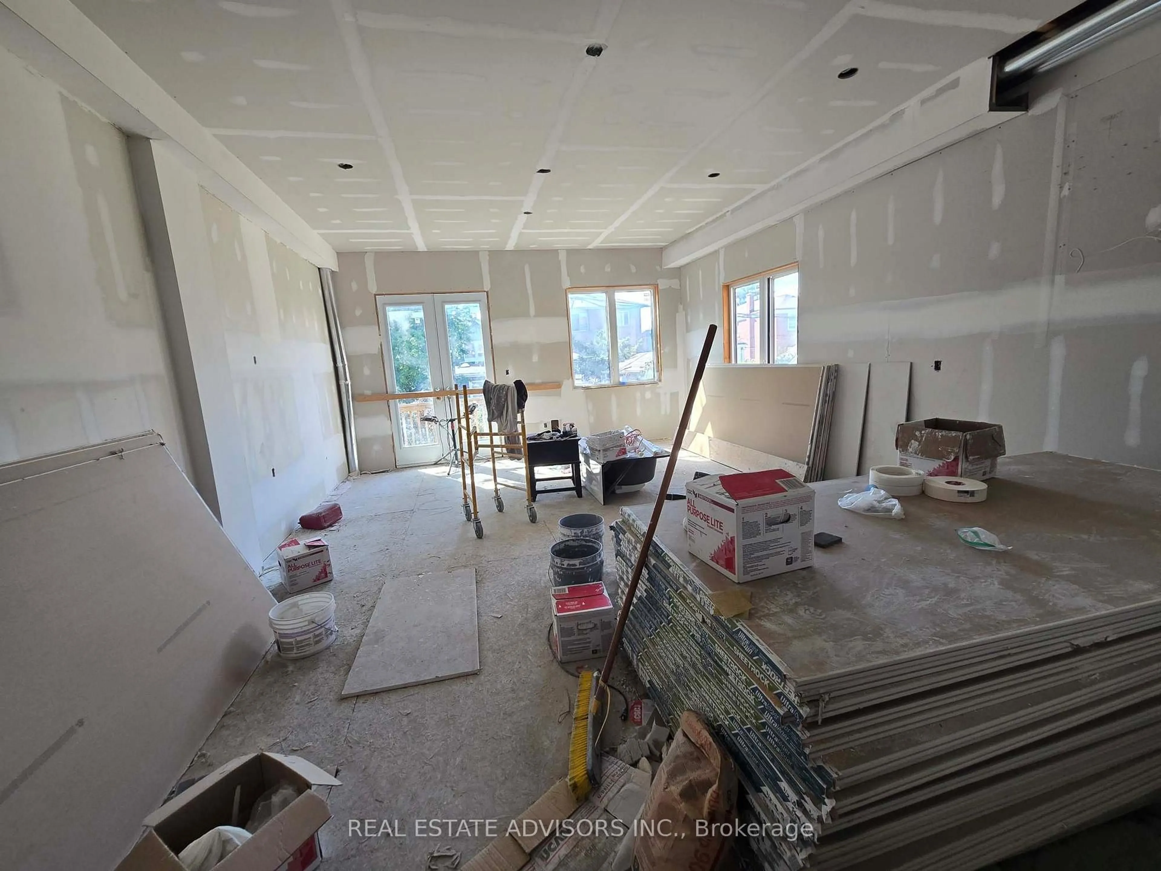 A pic of a room for 68B Laurel Ave, Toronto Ontario M1K 3J6