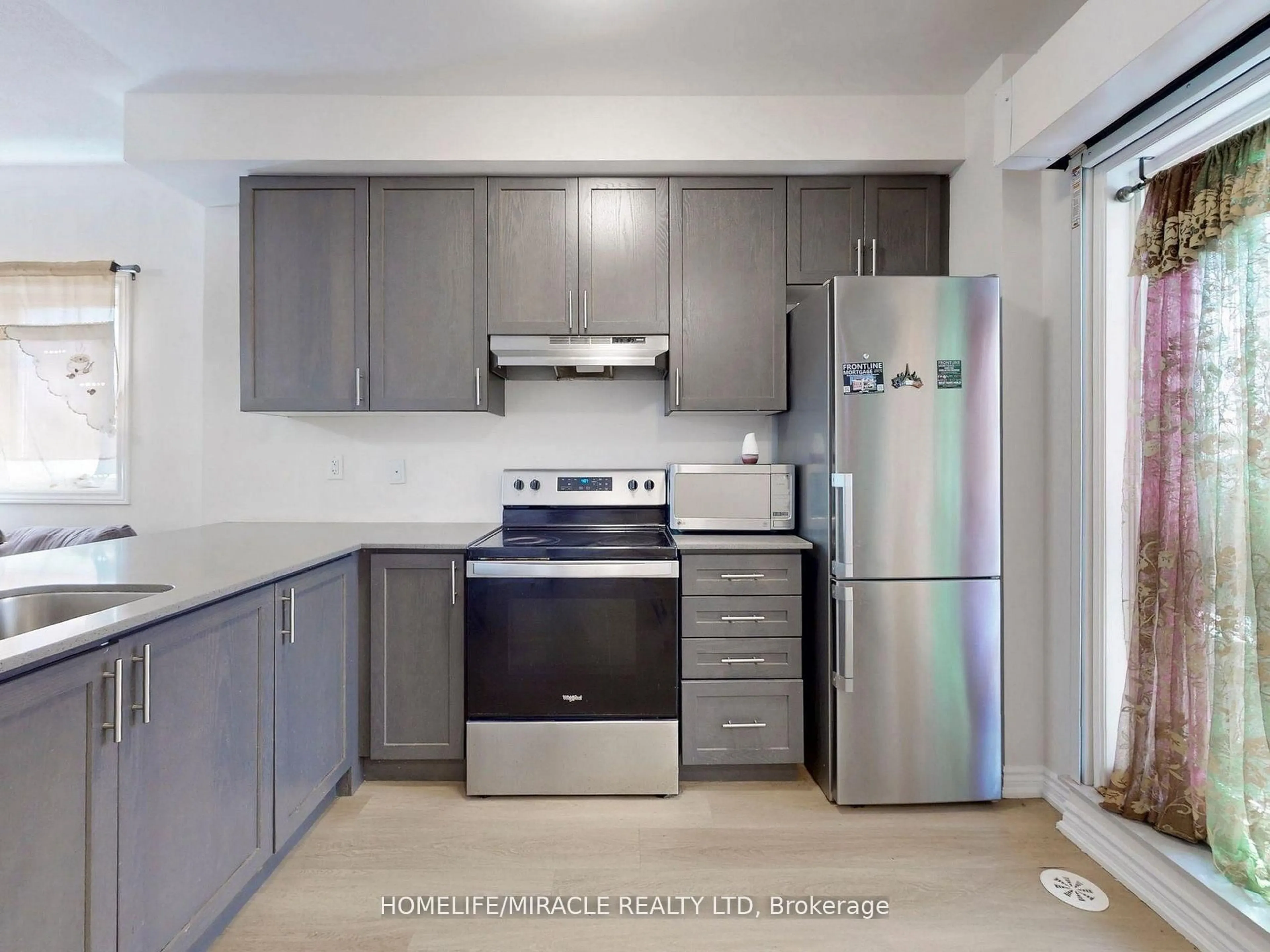 Standard kitchen, unknown for 490 Beresford Path #12 Corner Unit, Oshawa Ontario L1H 0B2