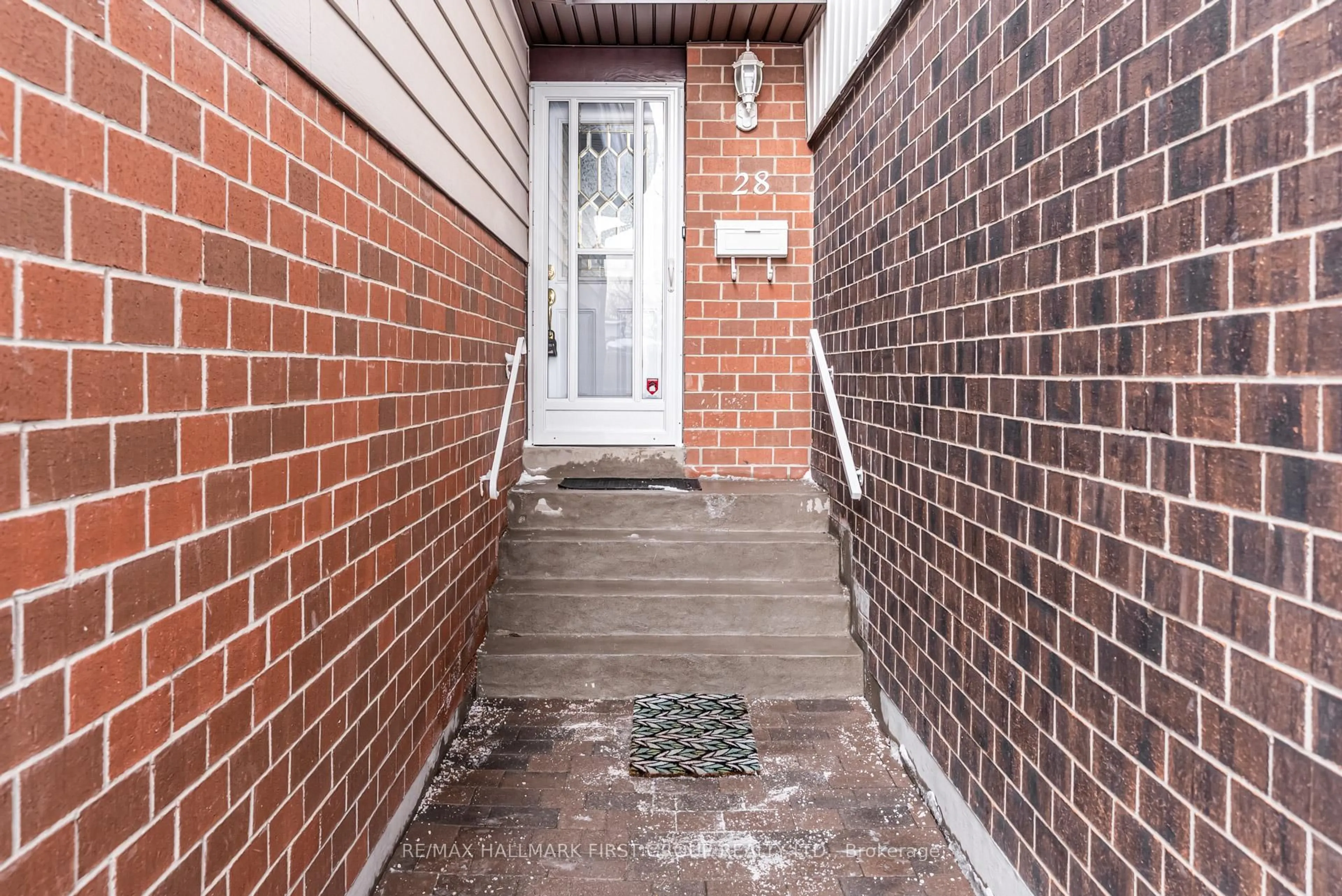 Unknown for 28 Jenkins Lane, Ajax Ontario L1S 3N8