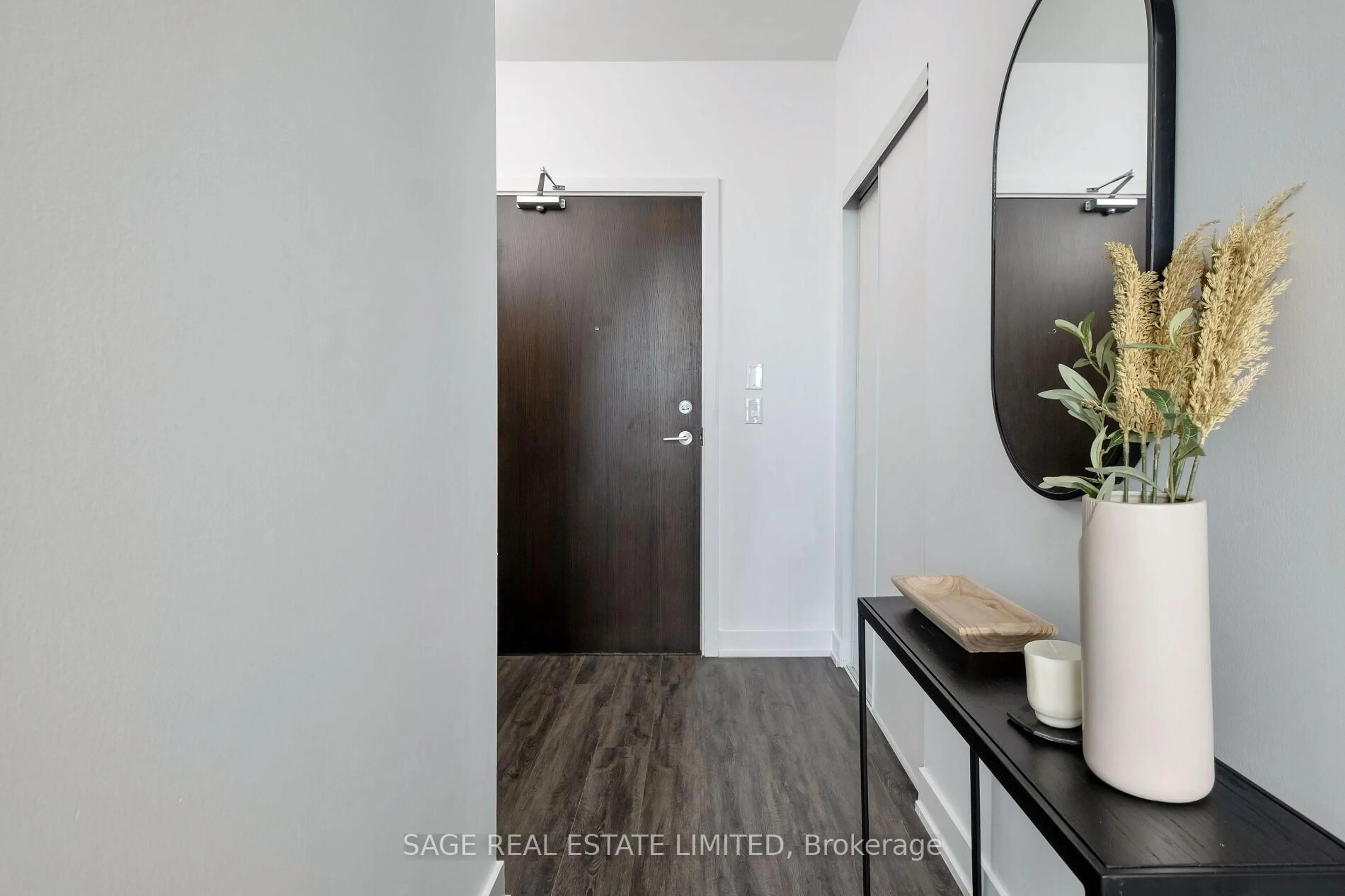 Indoor entryway for 630 Greenwood Ave #501, Toronto Ontario M4J 4B2