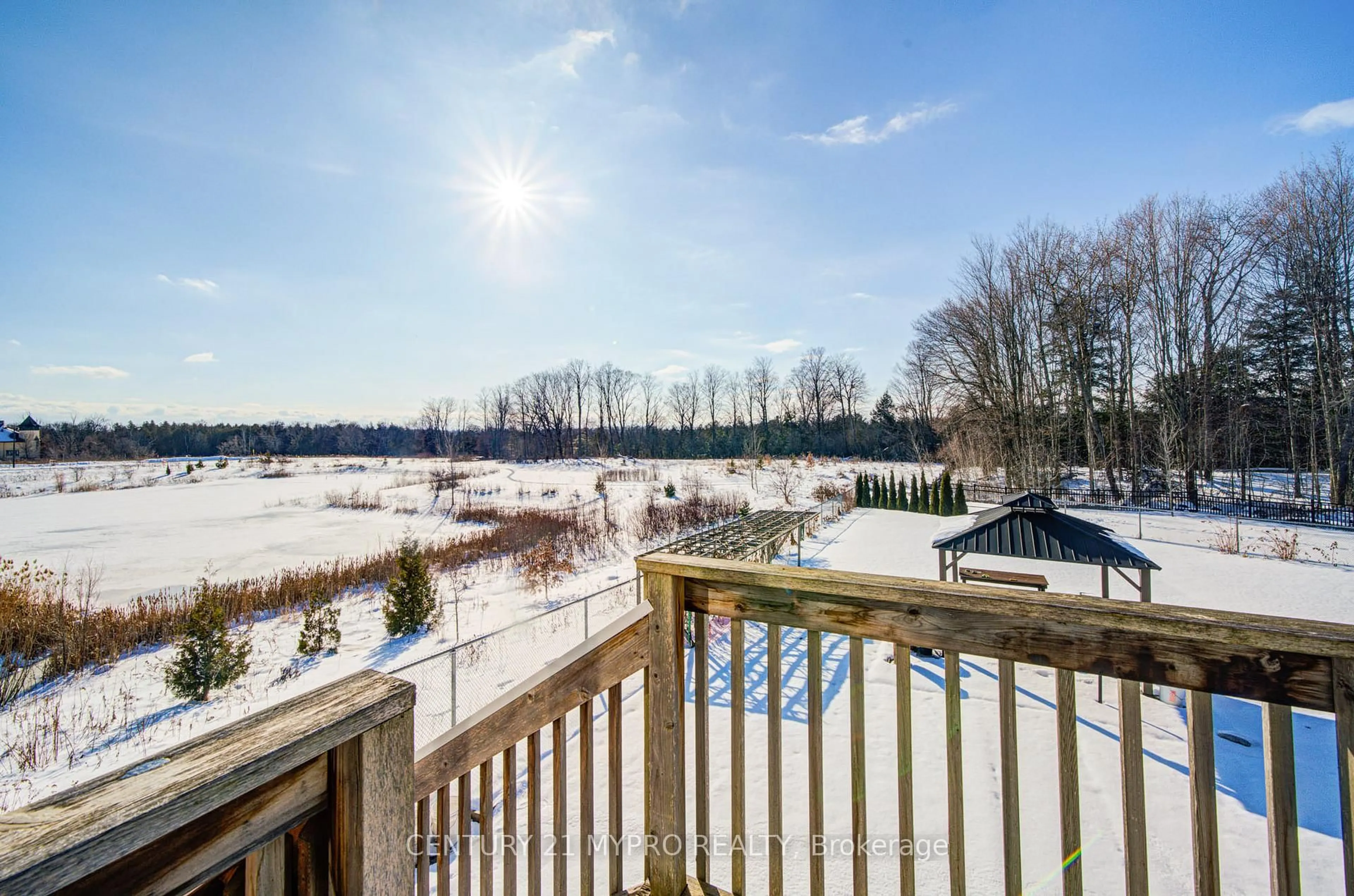 Patio, water/lake/river/ocean view for 2360 Dress Circle Cres, Oshawa Ontario L1L 0L8