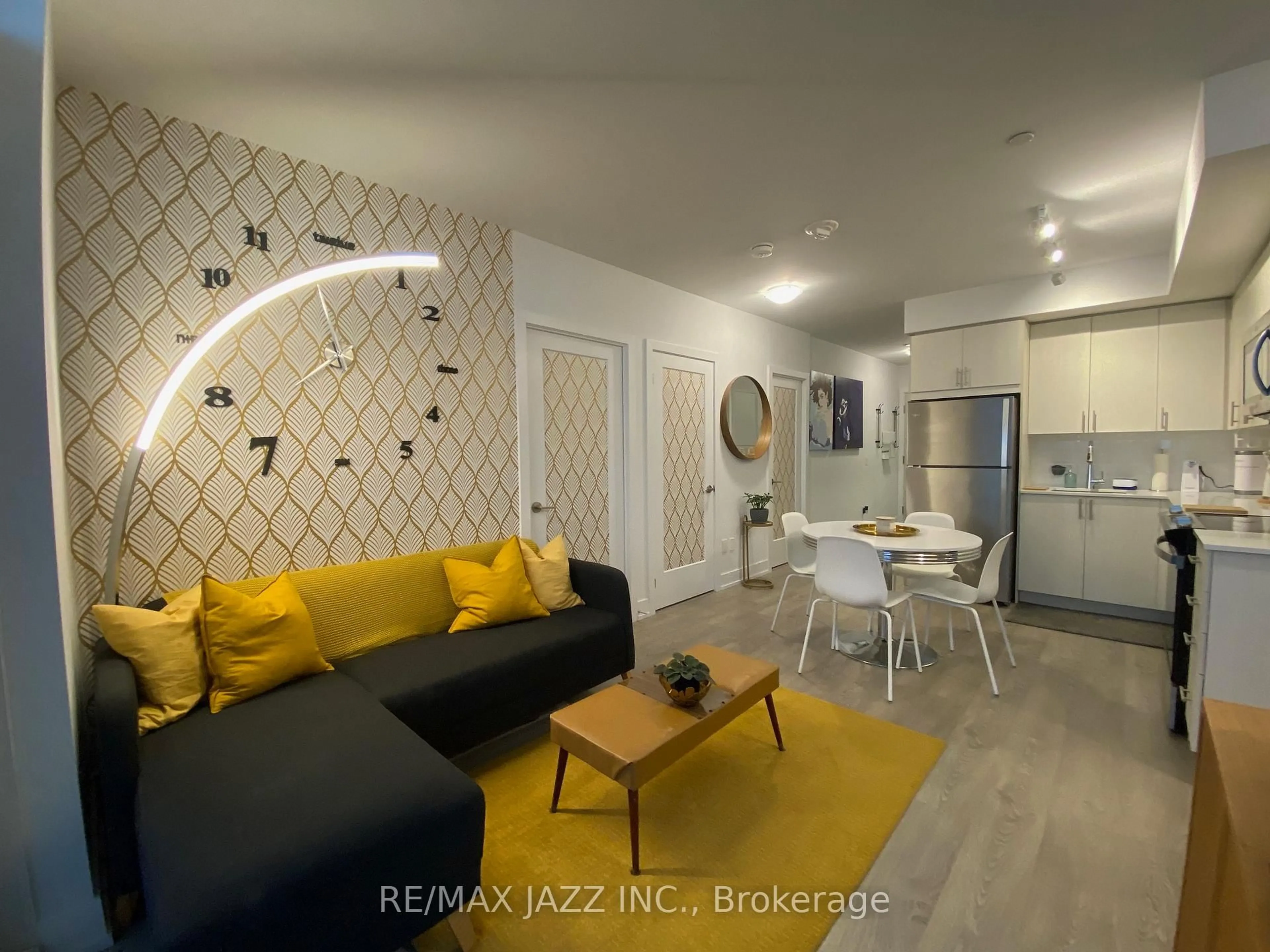 A pic of a room for 2550 Simcoe St #1716, Oshawa Ontario L1L 0R5