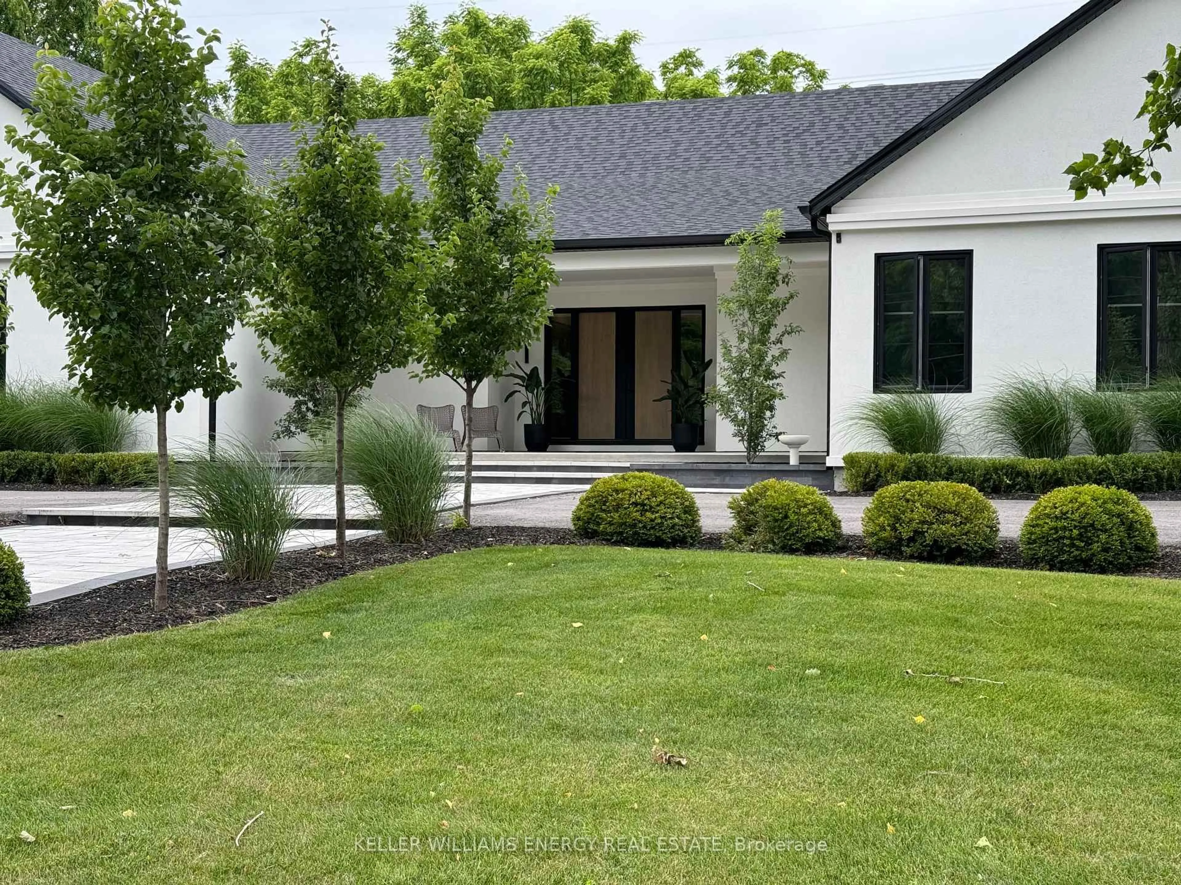 Unknown for 16 Metcalf St, Clarington Ontario L1B 0H4