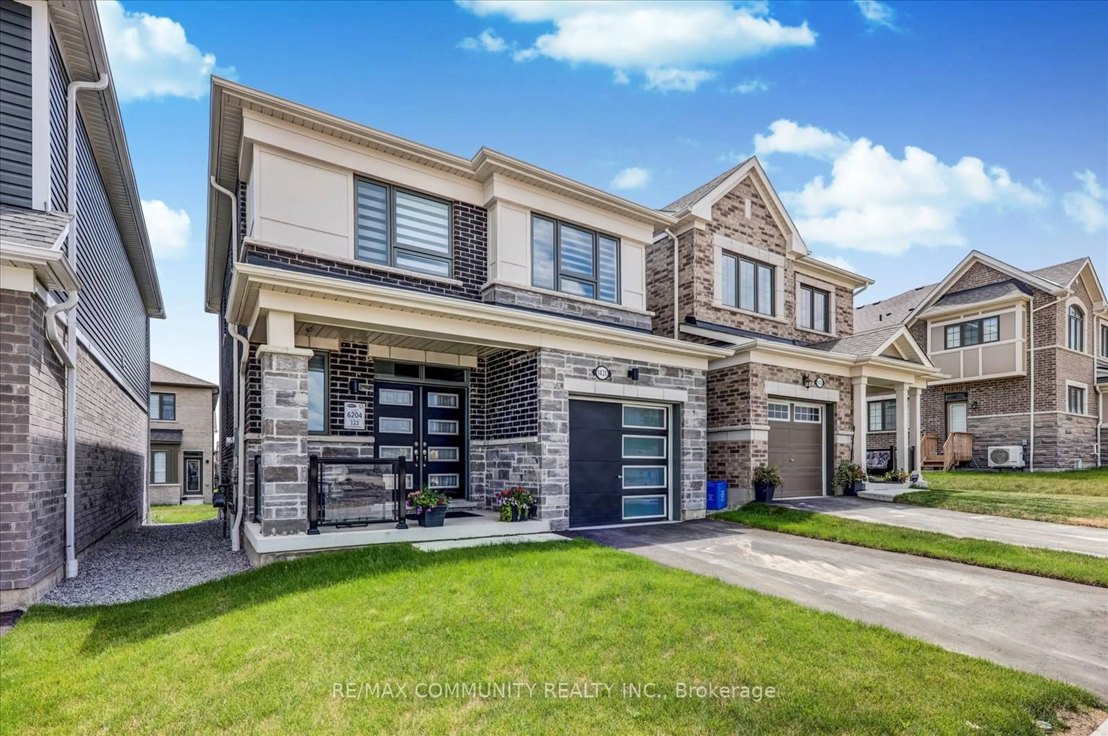 Home with brick exterior material, street for 1431 Kerrydale Ave, Pickering Ontario L1X 0M9