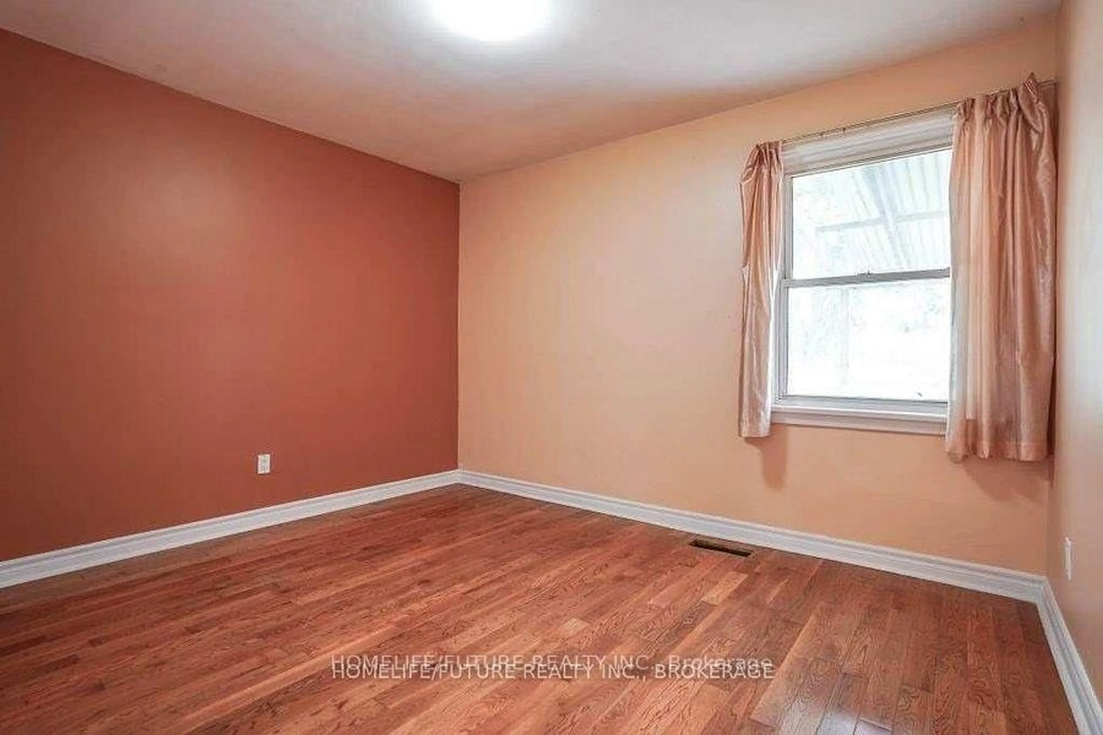 A pic of a room for 4 Gully Dr, Toronto Ontario M1K 4W2