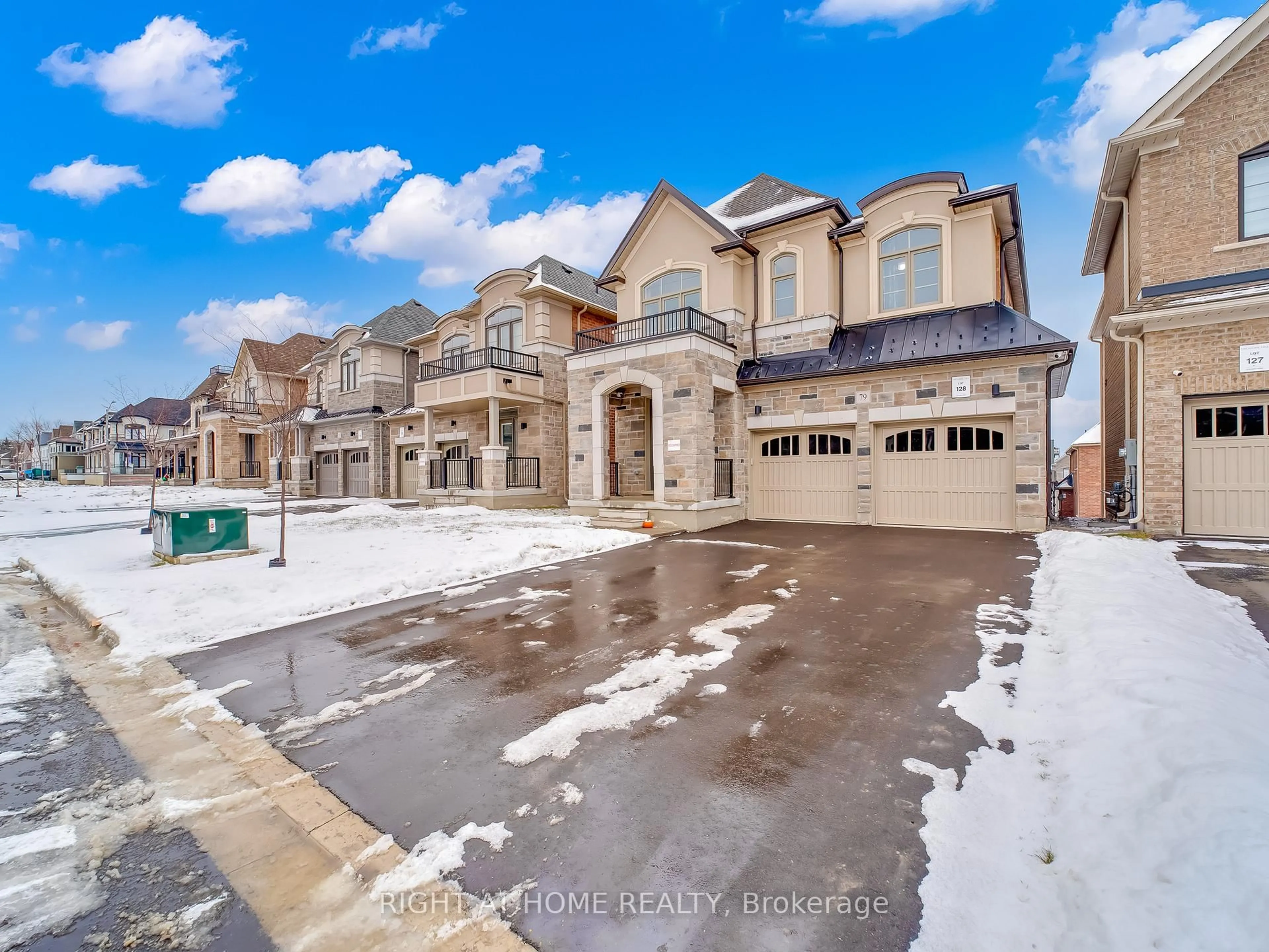 A pic from outside/outdoor area/front of a property/back of a property/a pic from drone, street for 79 Ed Ewert Ave, Clarington Ontario L1B 0W7