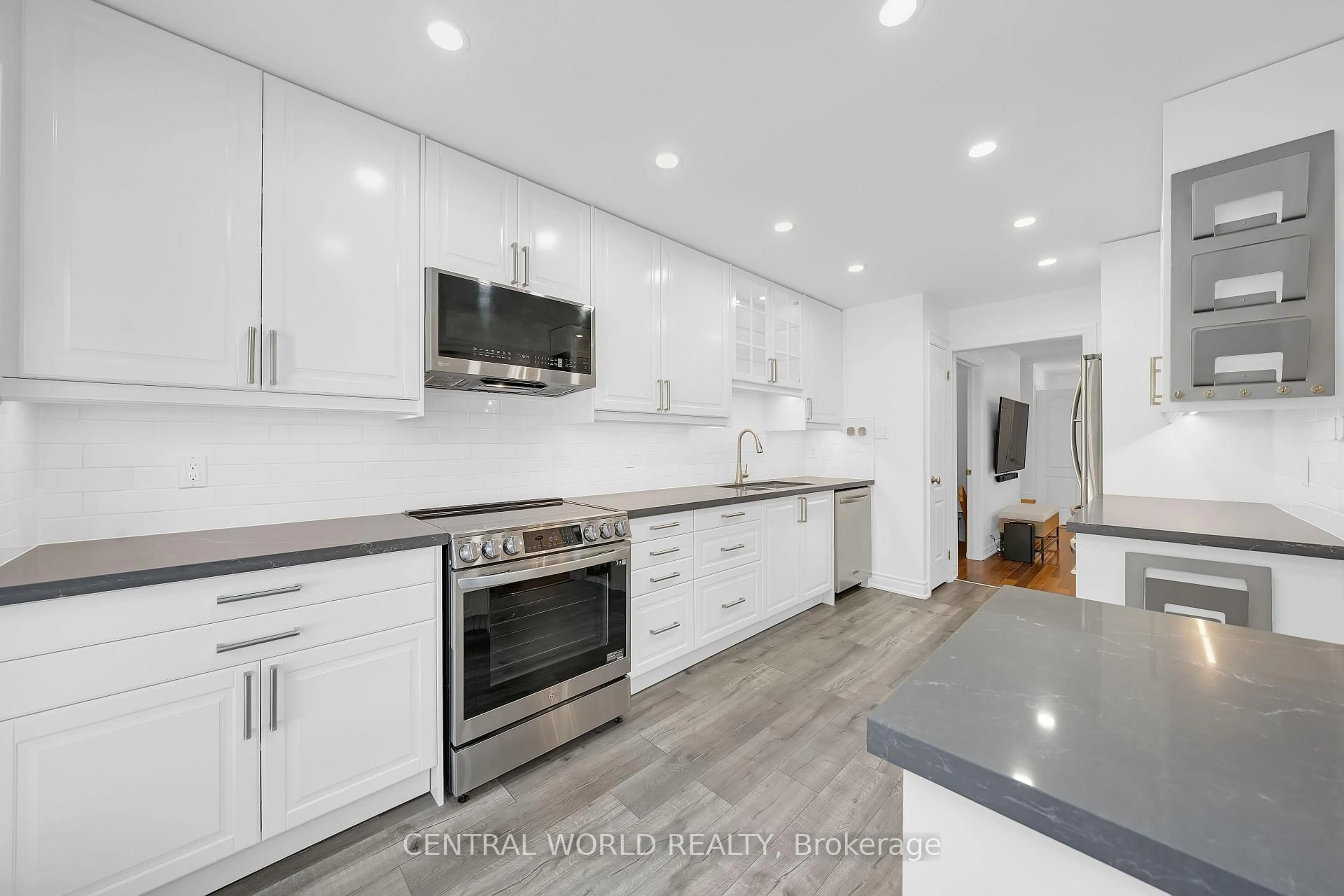 Open concept kitchen, unknown for 28 Moorehouse Dr, Toronto Ontario M1V 2E1