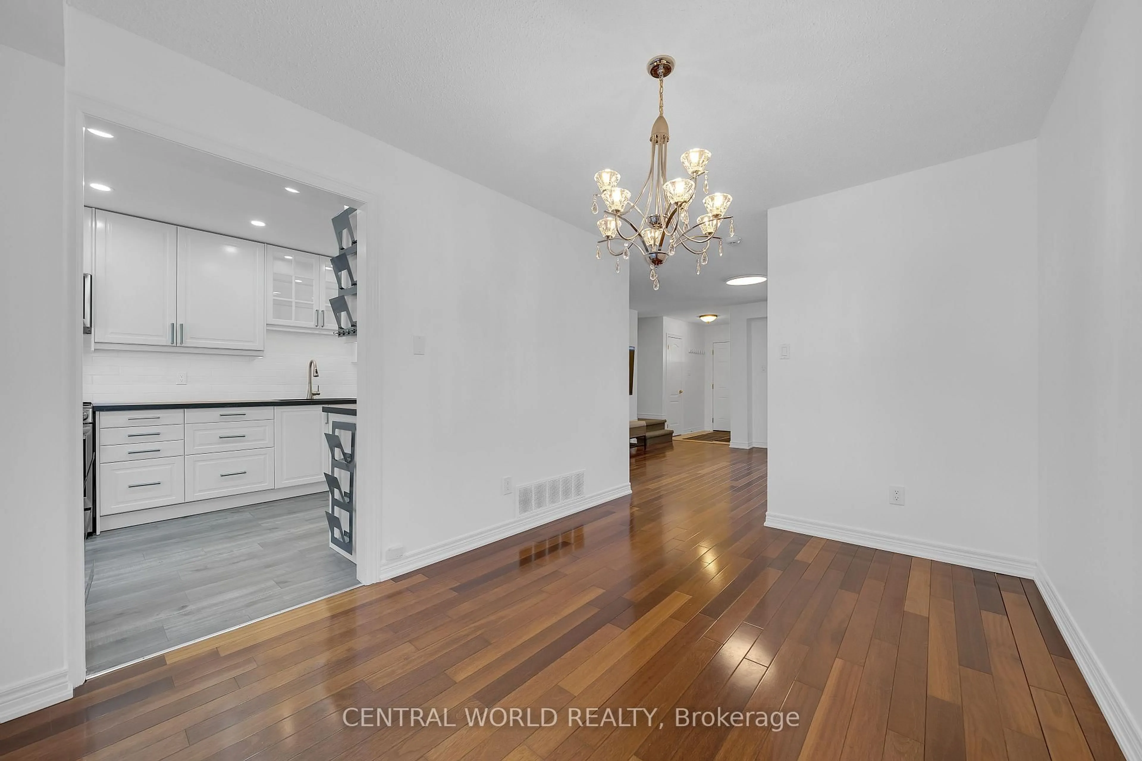 Unknown for 28 Moorehouse Dr, Toronto Ontario M1V 2E1