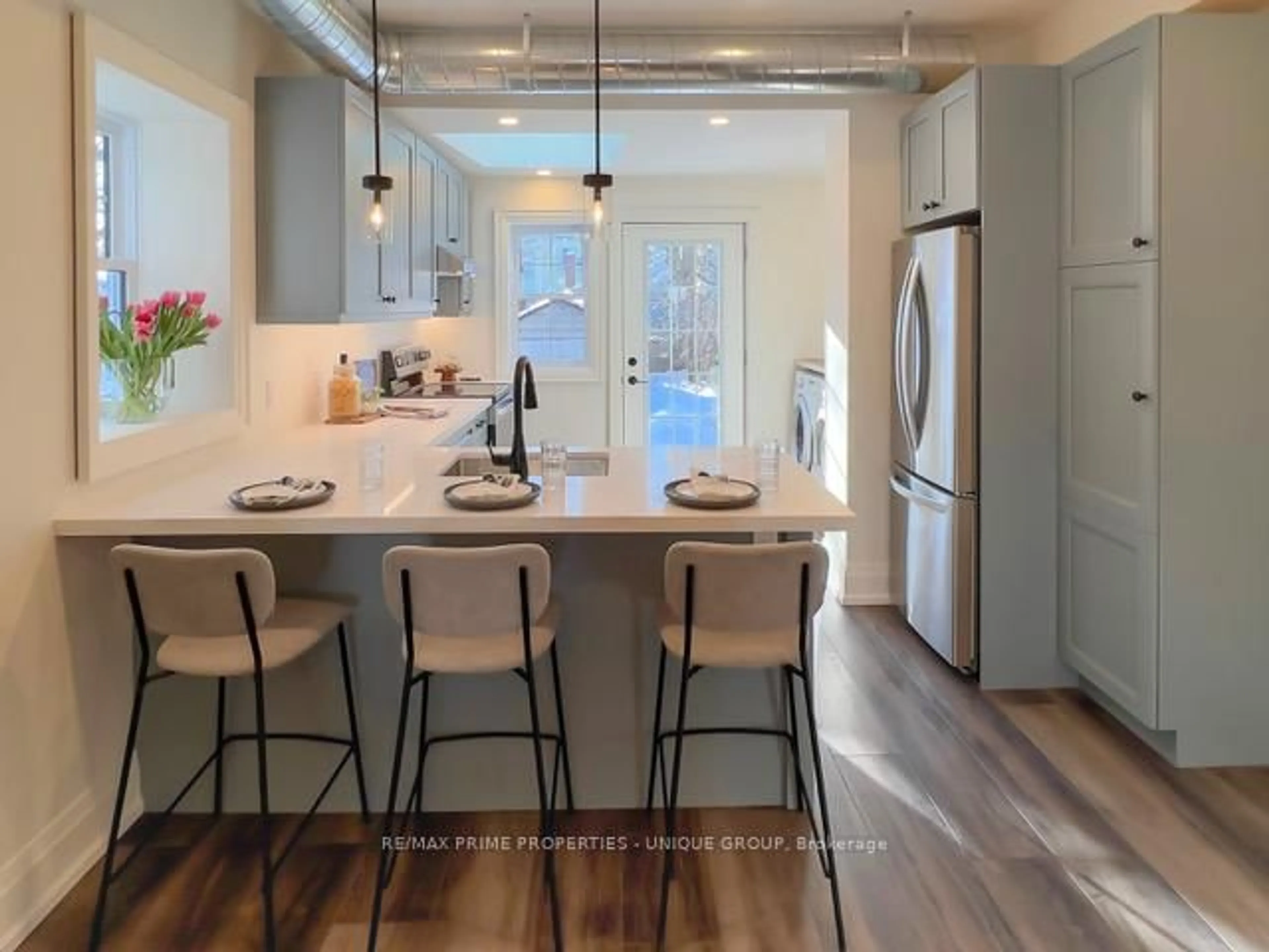 Open concept kitchen, unknown for 633 Milverton Blvd, Toronto Ontario M4C 1X8