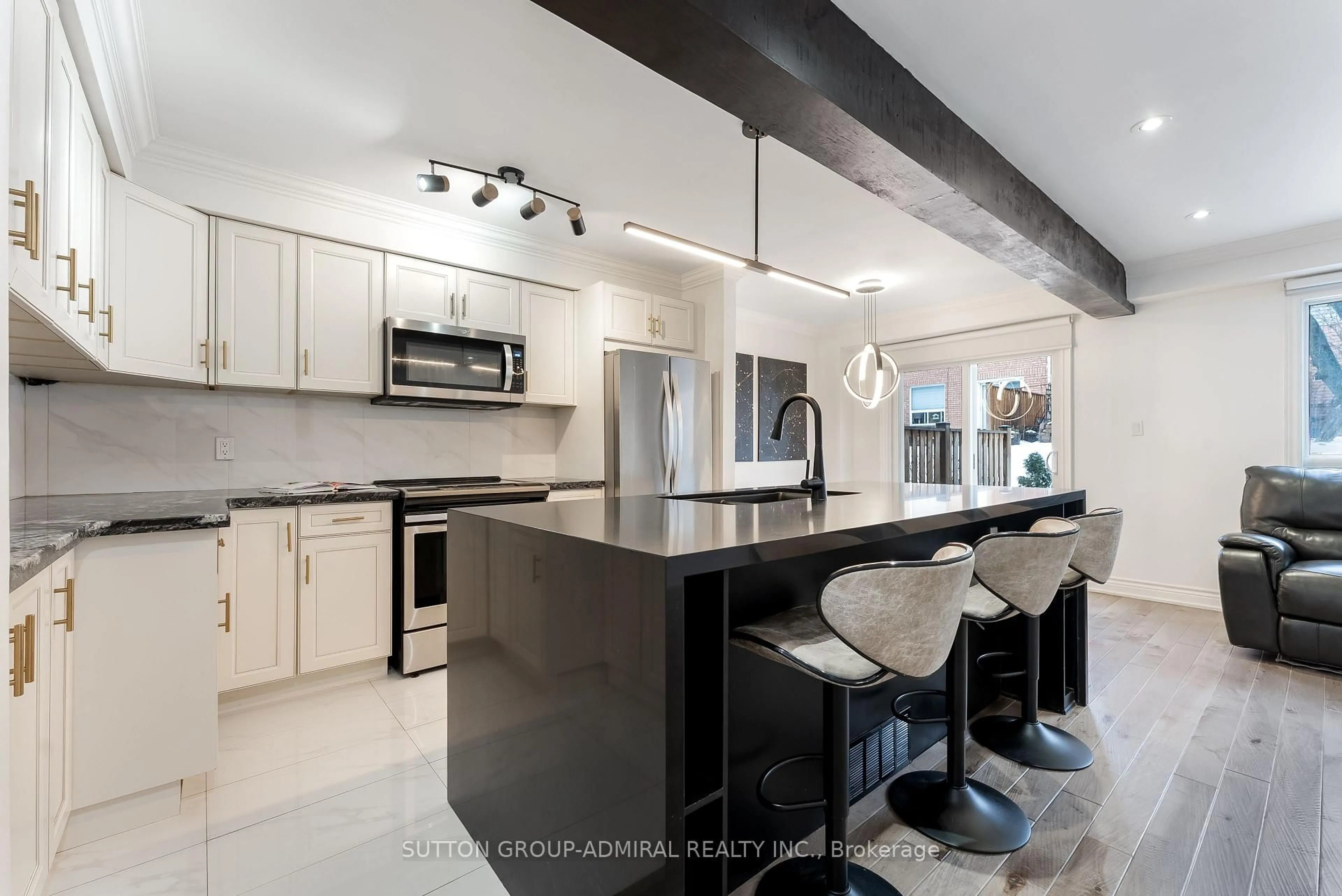Contemporary kitchen, ceramic/tile floor for 10 Bassett Blvd #211, Whitby Ontario L1N 9C3