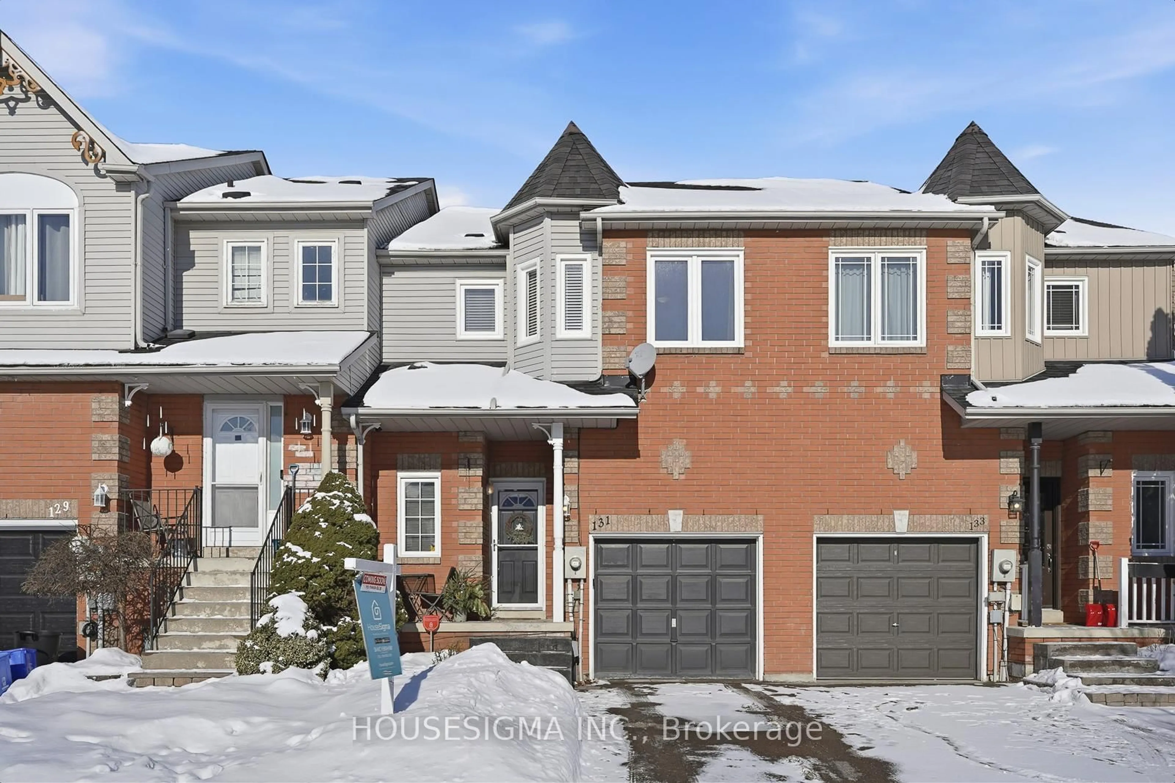 Home with brick exterior material, street for 131 Trewin Lane, Clarington Ontario L1C 4X3