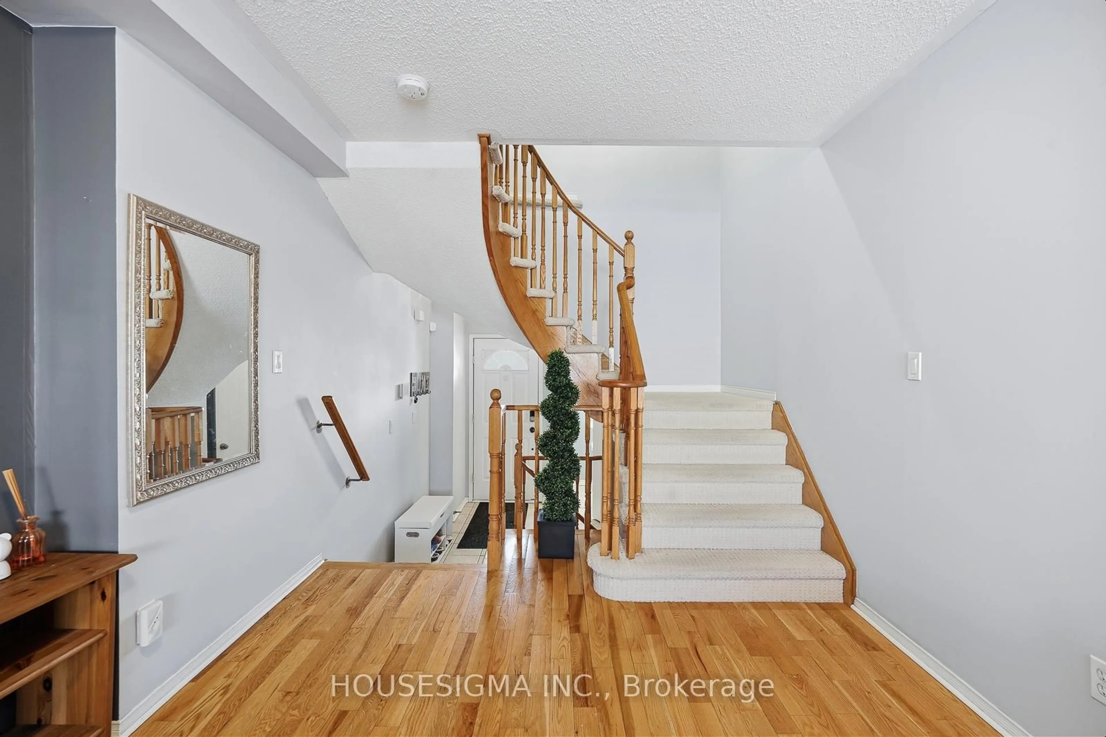 Unknown for 131 Trewin Lane, Clarington Ontario L1C 4X3