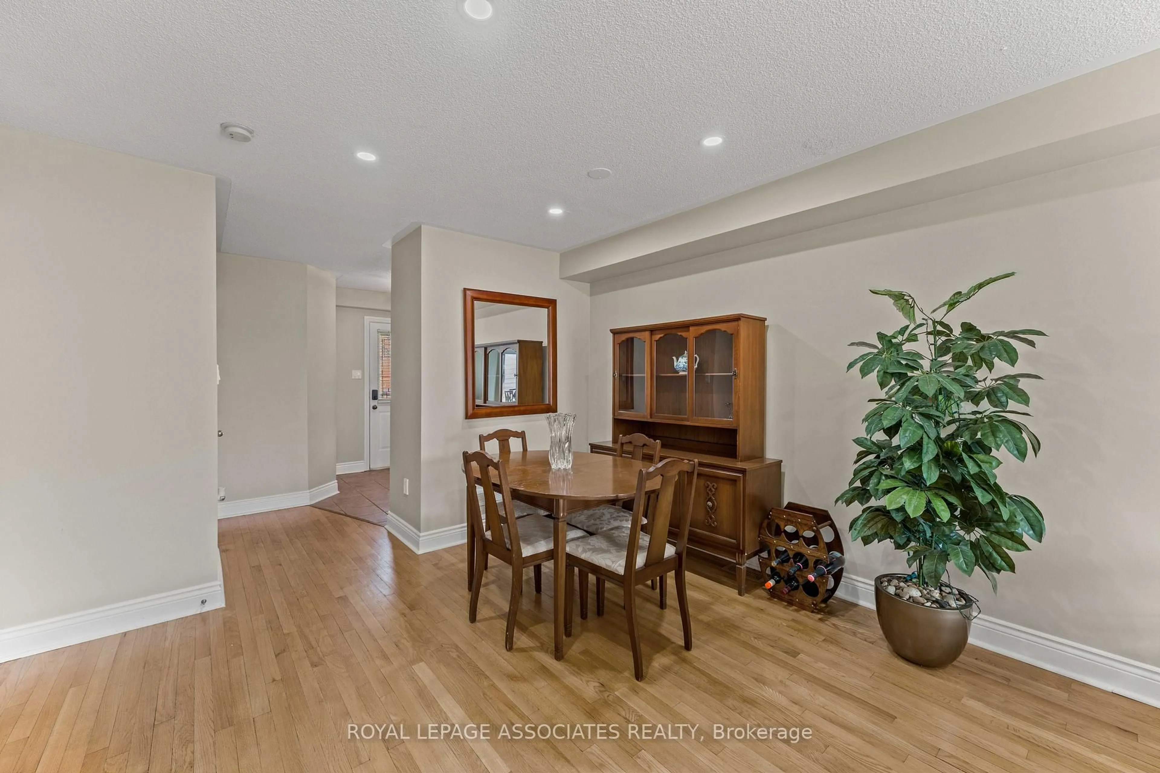 Dining room, wood/laminate floor for 1995 Pinegrove Ave #22, Pickering Ontario L1V 6W4