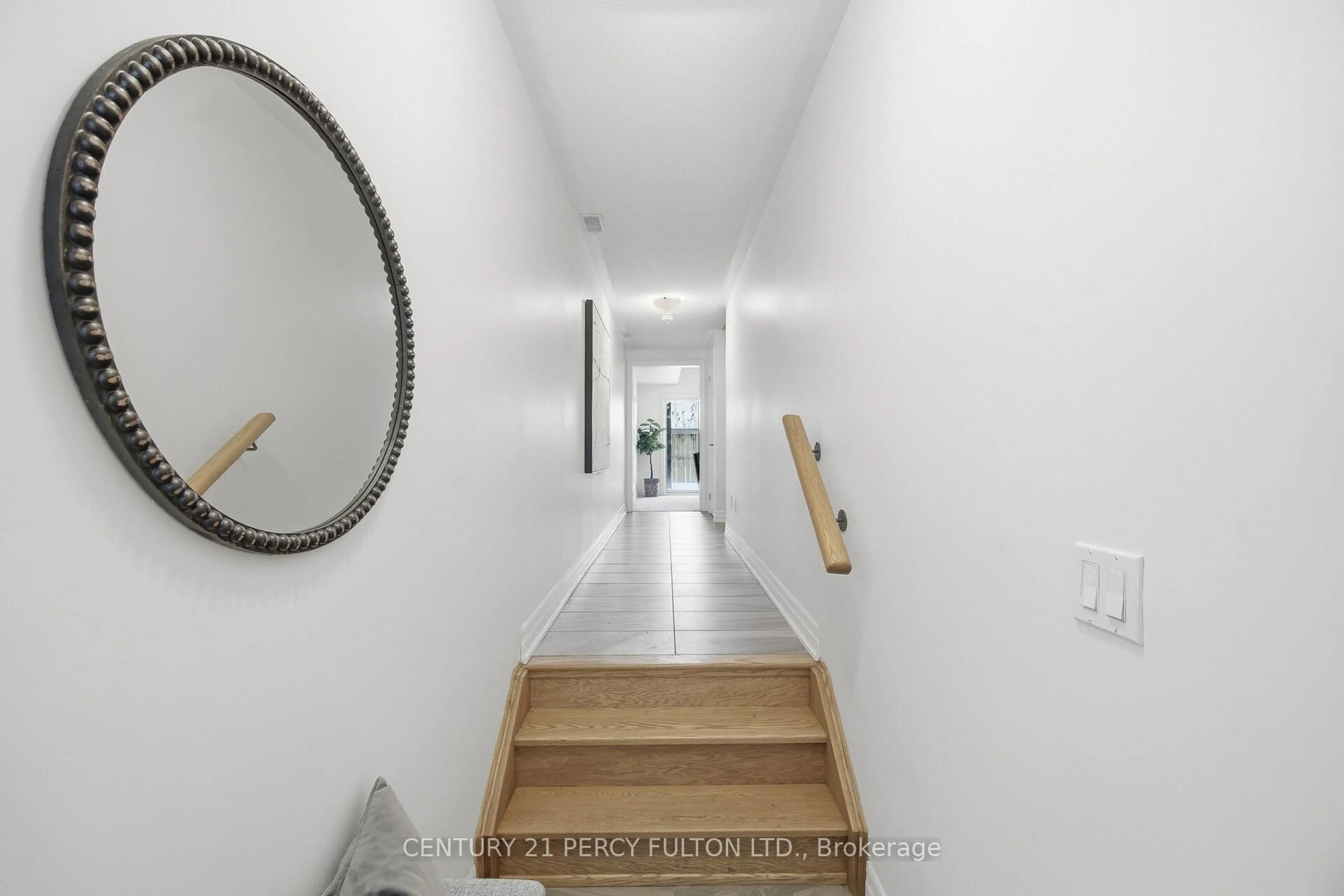 Unknown for 384 Arctic Red Dr #2, Oshawa Ontario L1L 0M5