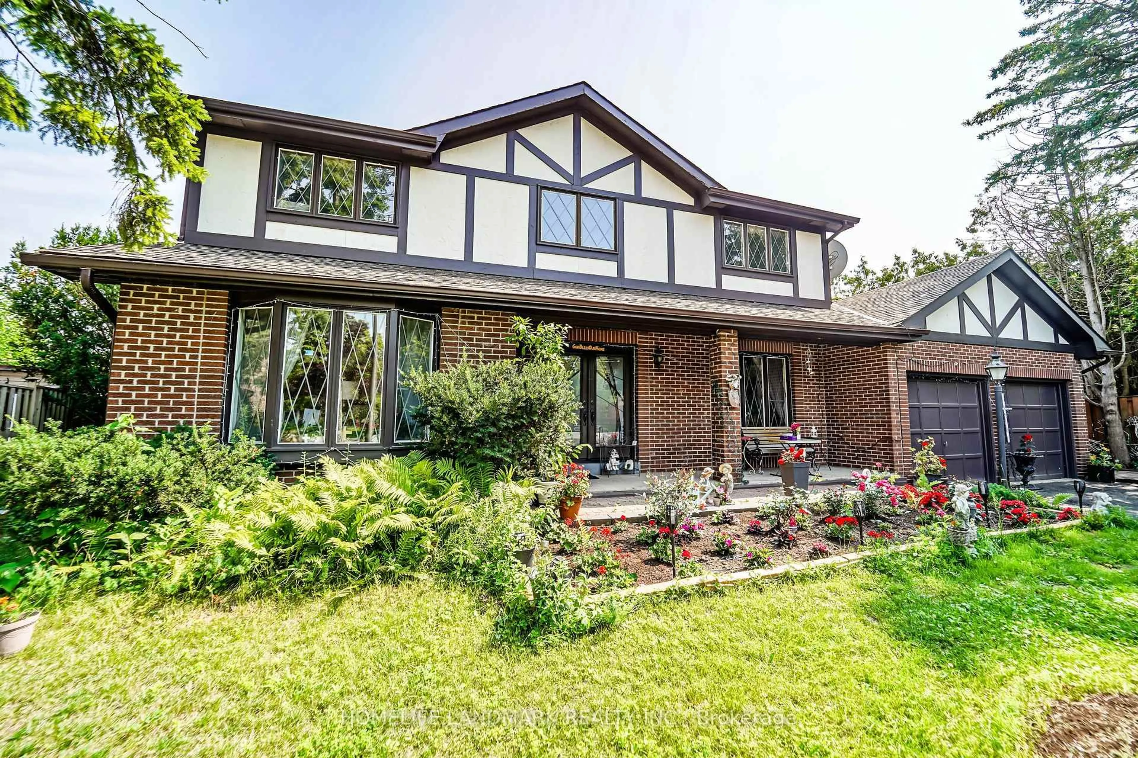 Home with brick exterior material, street for 3 Ruddell Pl, Toronto Ontario M1C 3E4