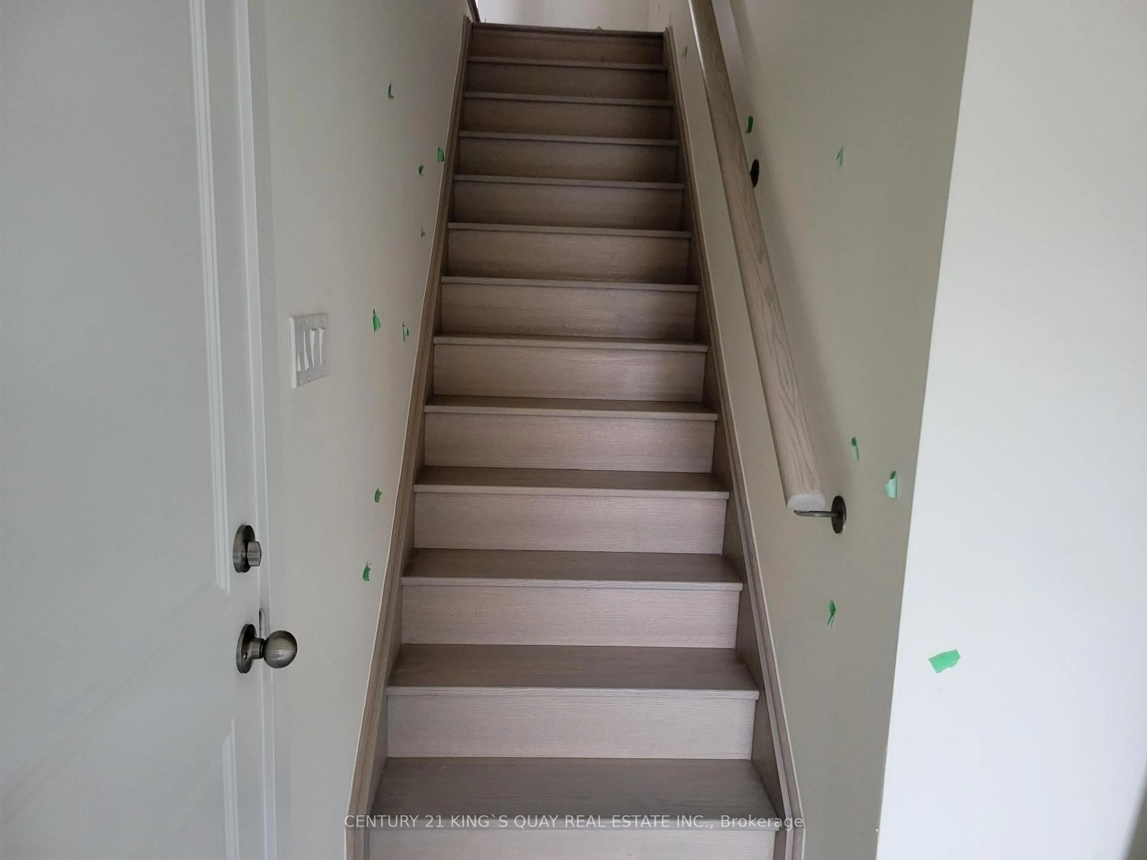 Stairs for 250 Finch Ave #210, Pickering Ontario L1V 0G6