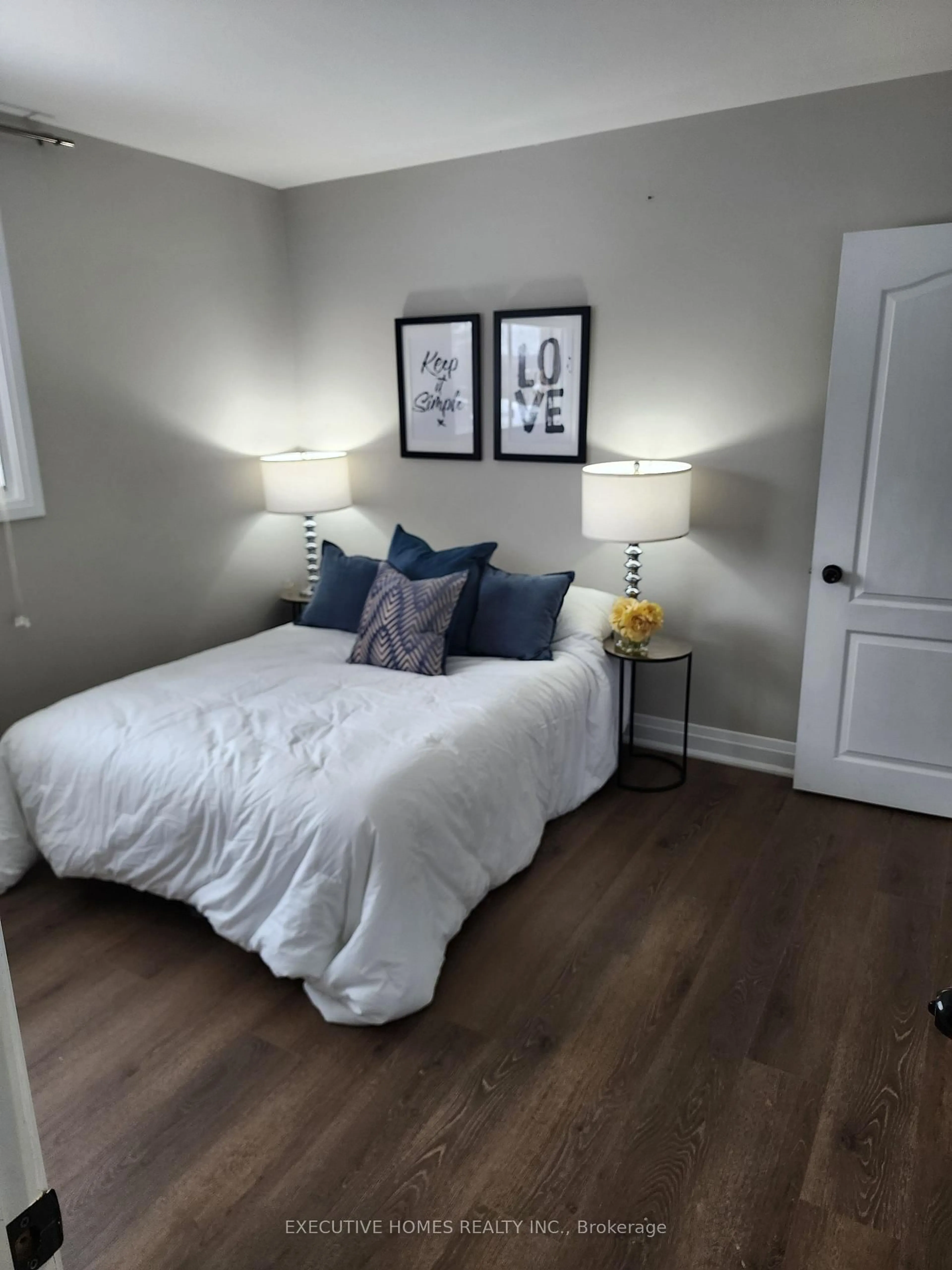 A pic of a room for 37 Marcella St, Toronto Ontario M1G 1K9